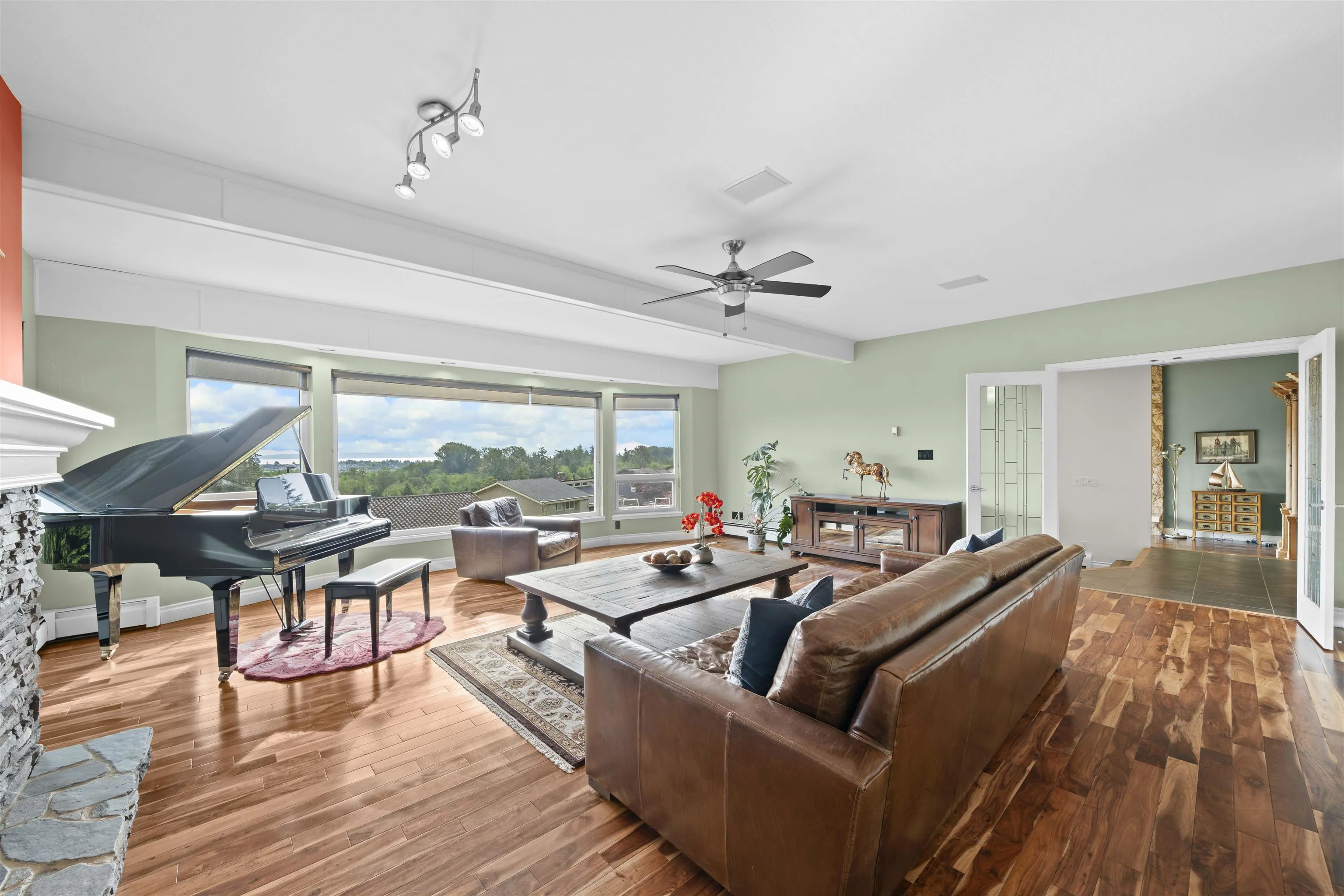 163 Woodland Drive