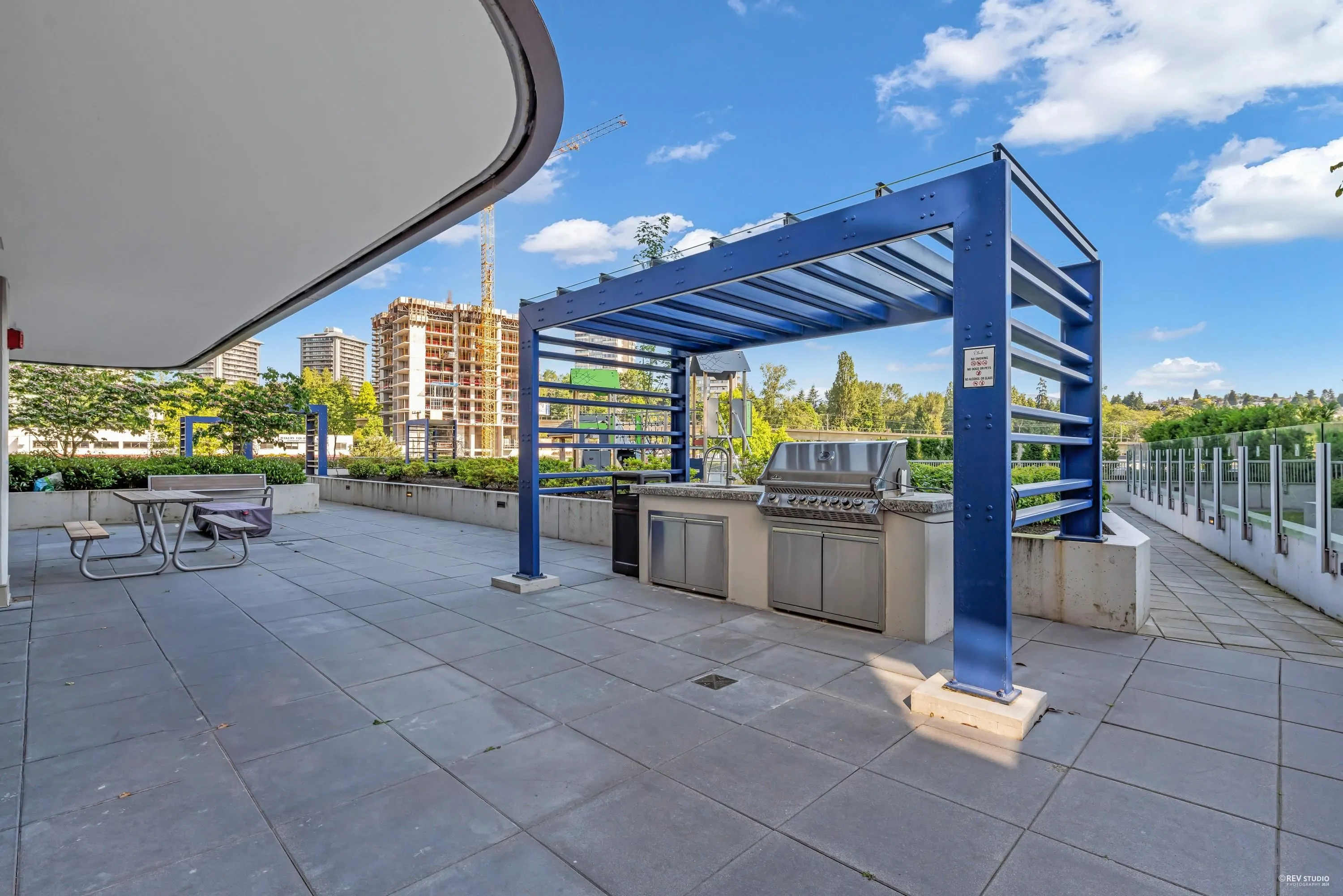2505 5311 Goring Street
