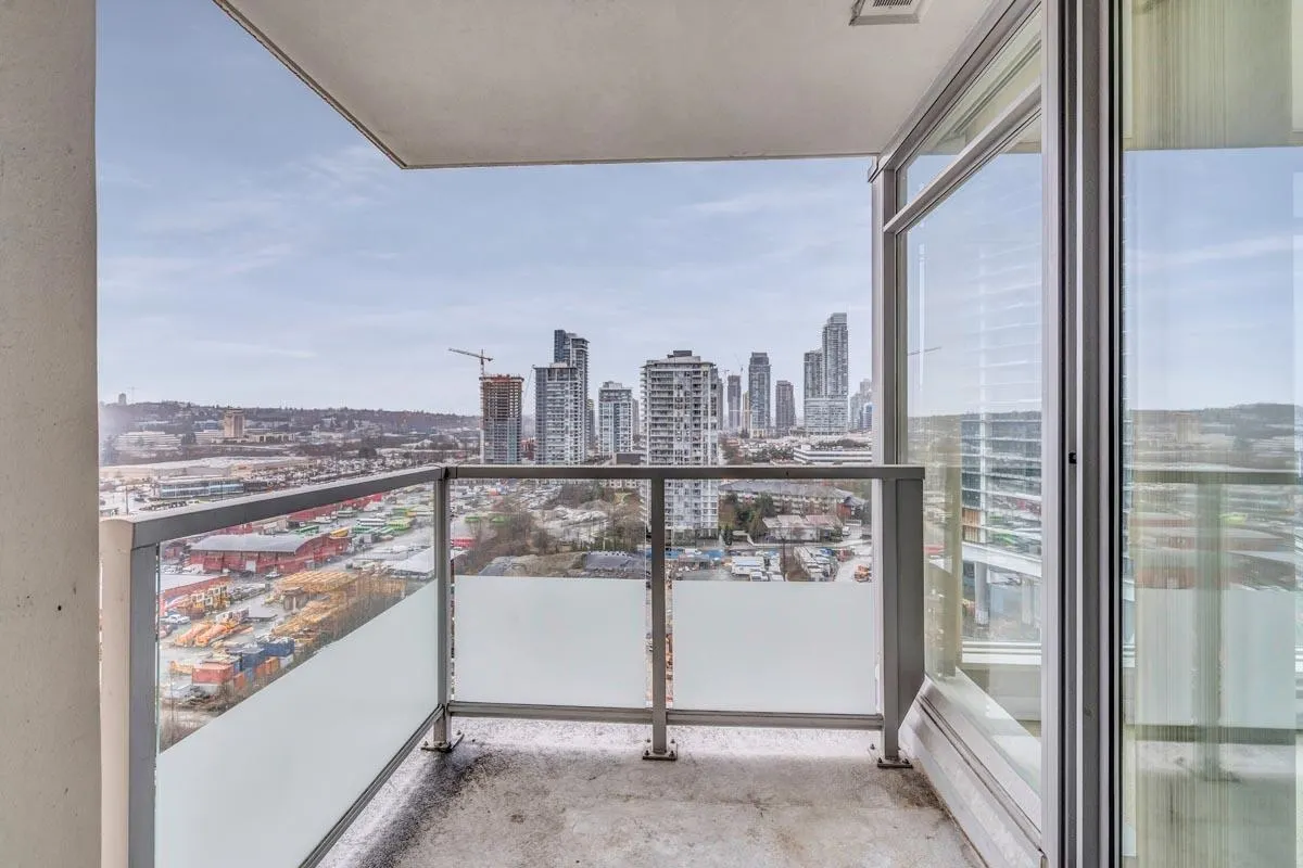 1809 2133 Douglas Road