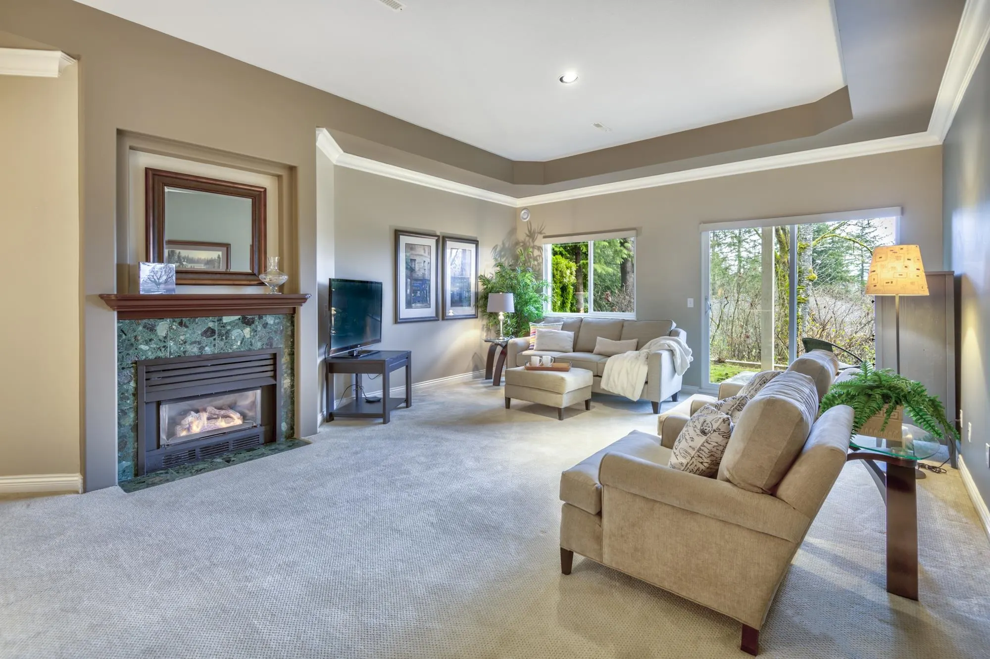 171 101 Parkside Drive