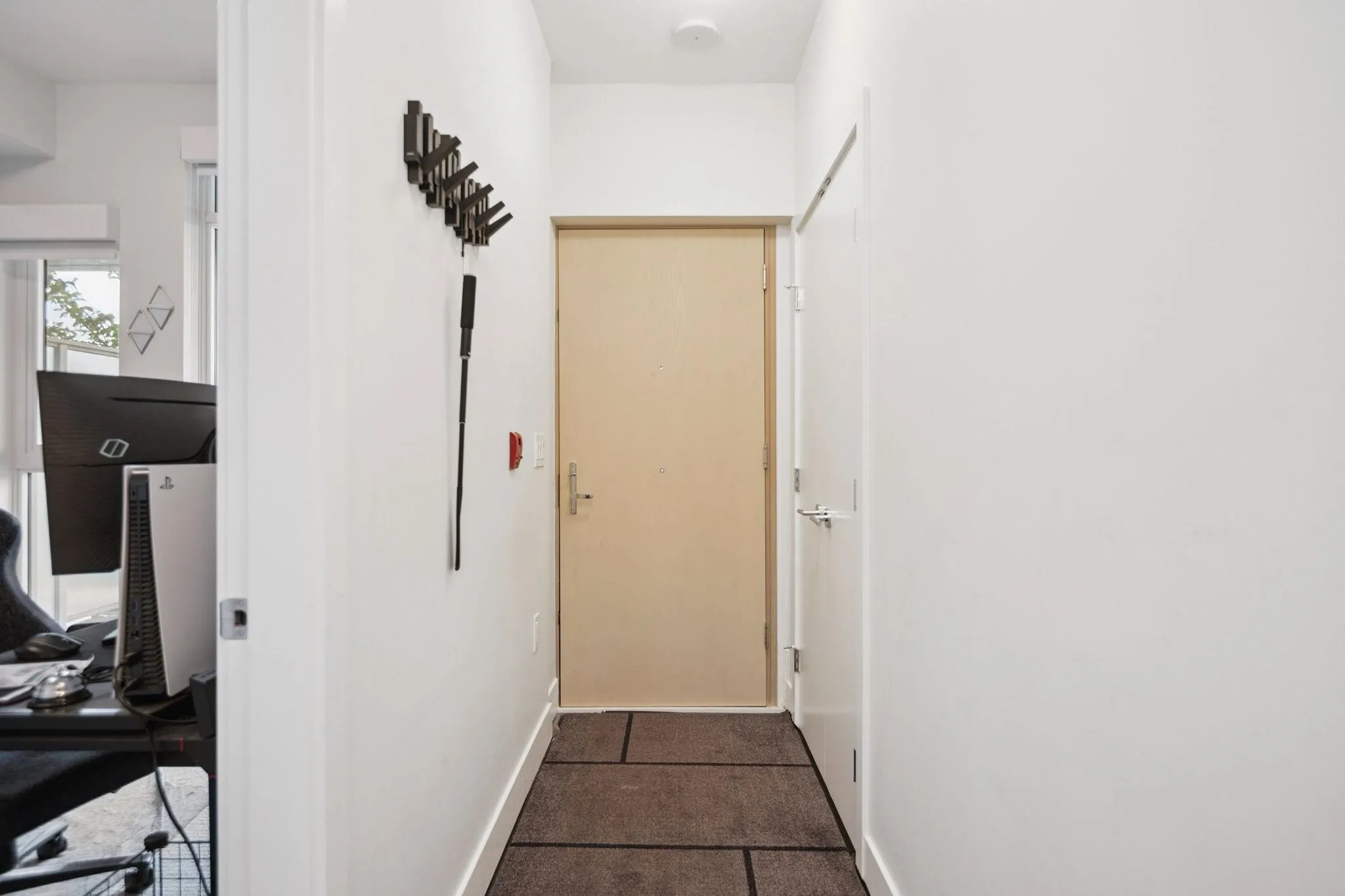 6 8589 Rivergrass Drive