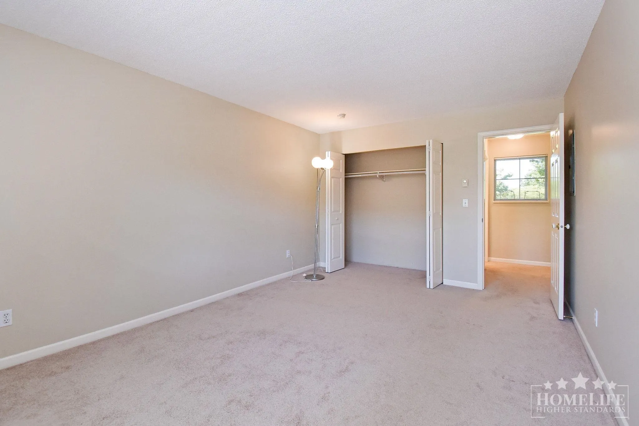 4 9012 Walnut Grove Drive