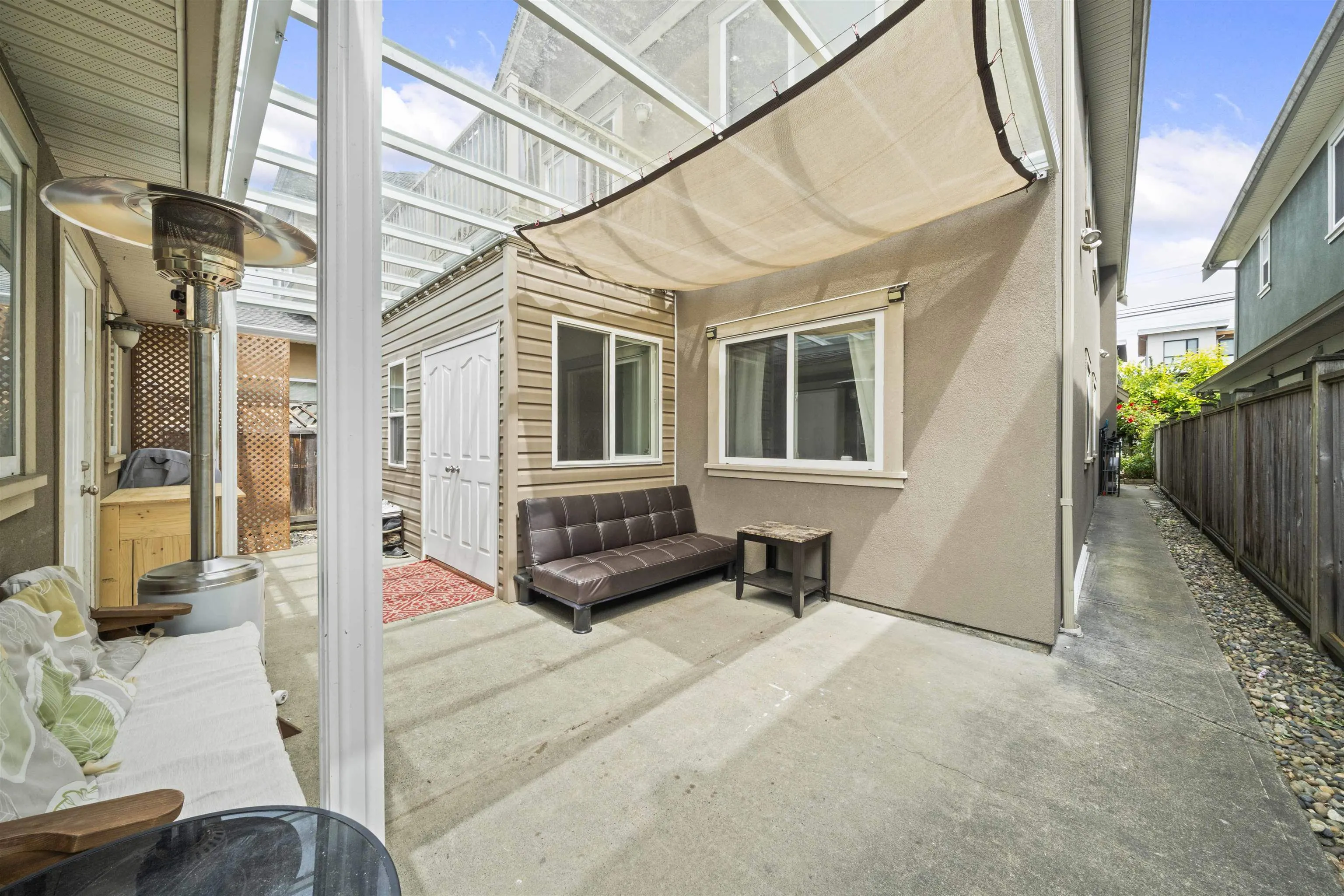 8211 No. 1 Road