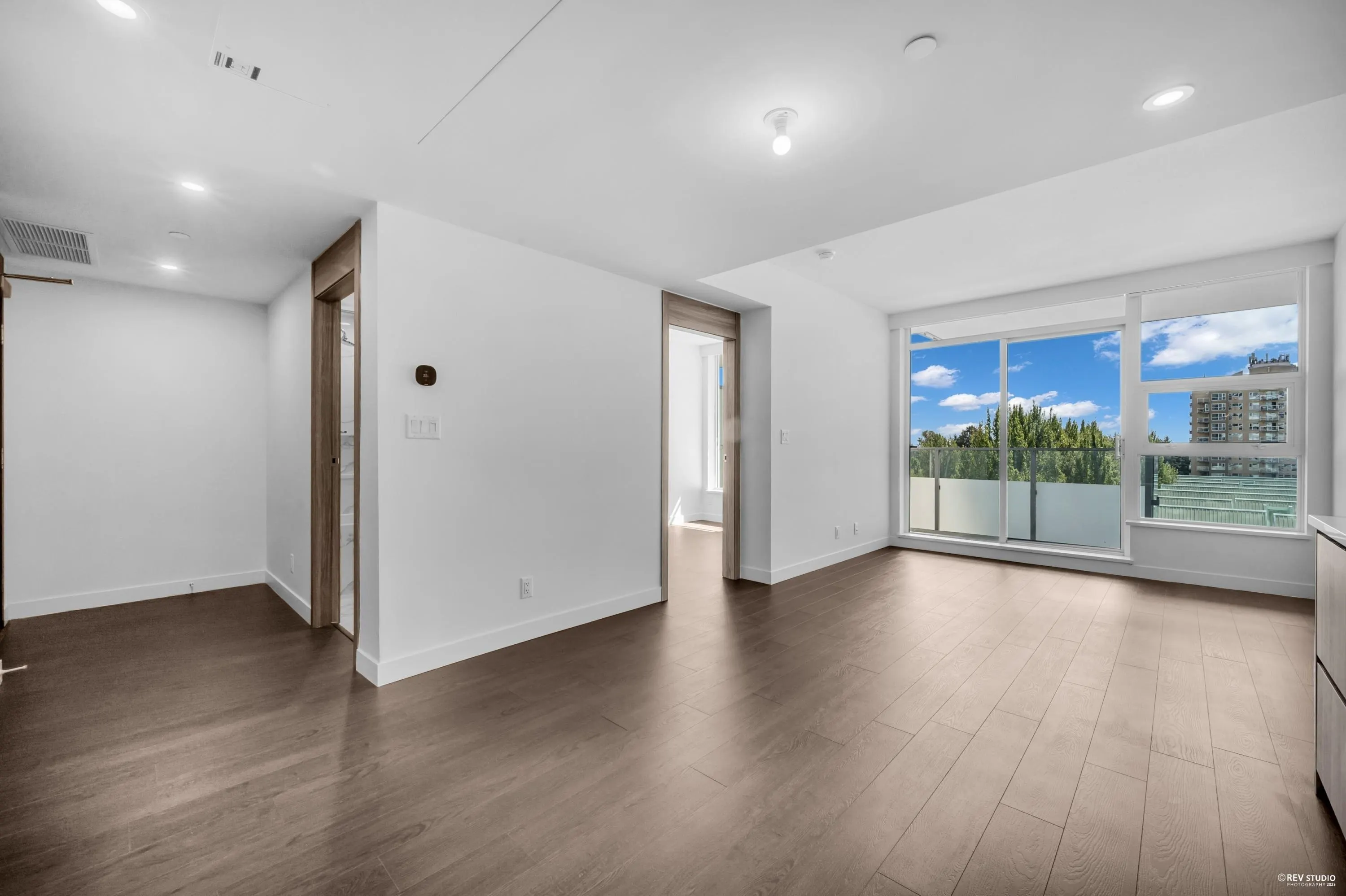 805 13778 100 Avenue