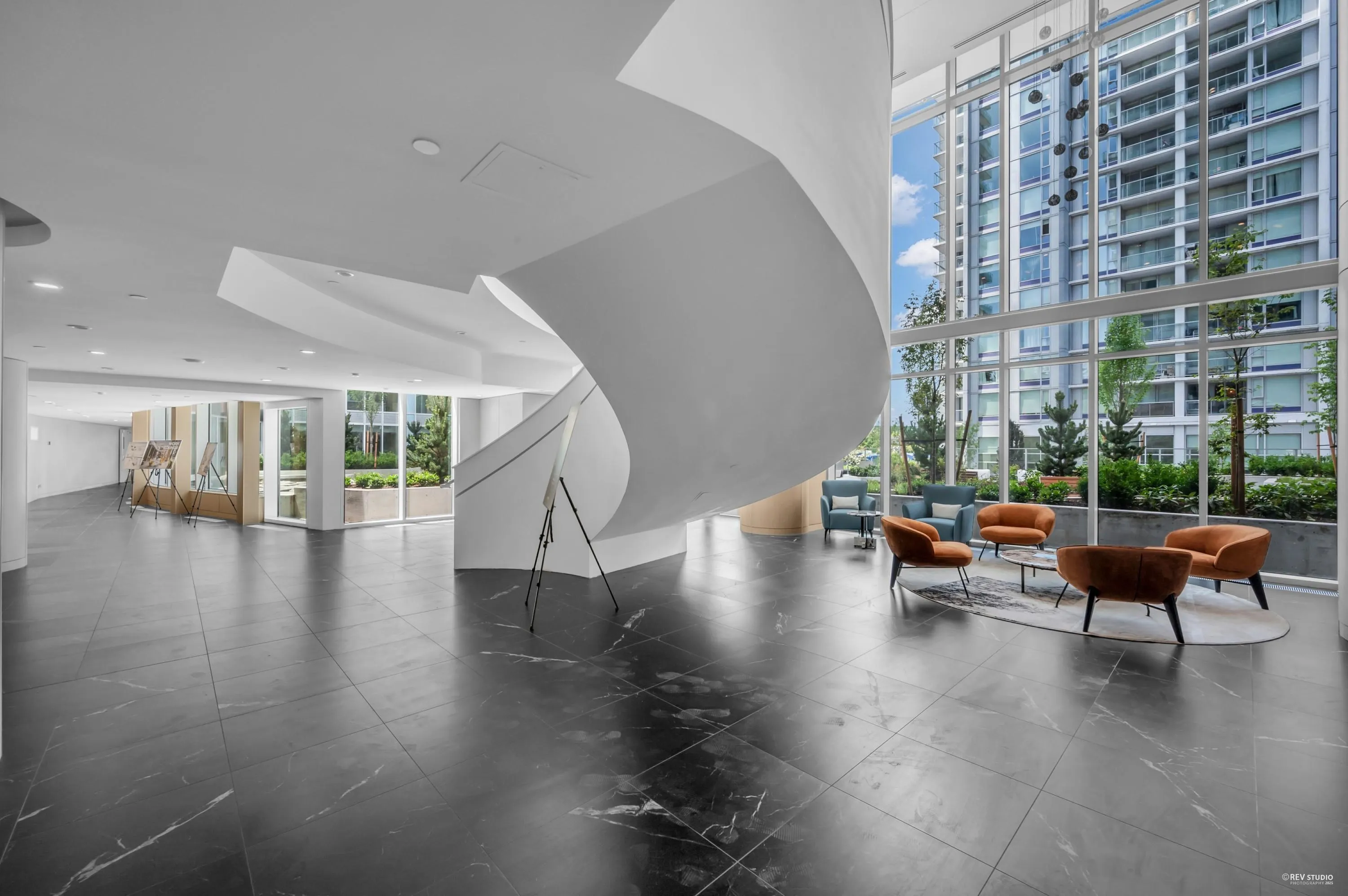 805 13778 100 Avenue