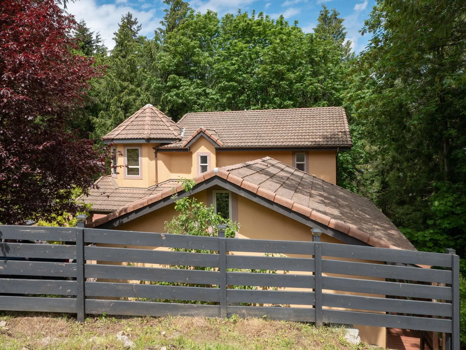 5836 Marine Way