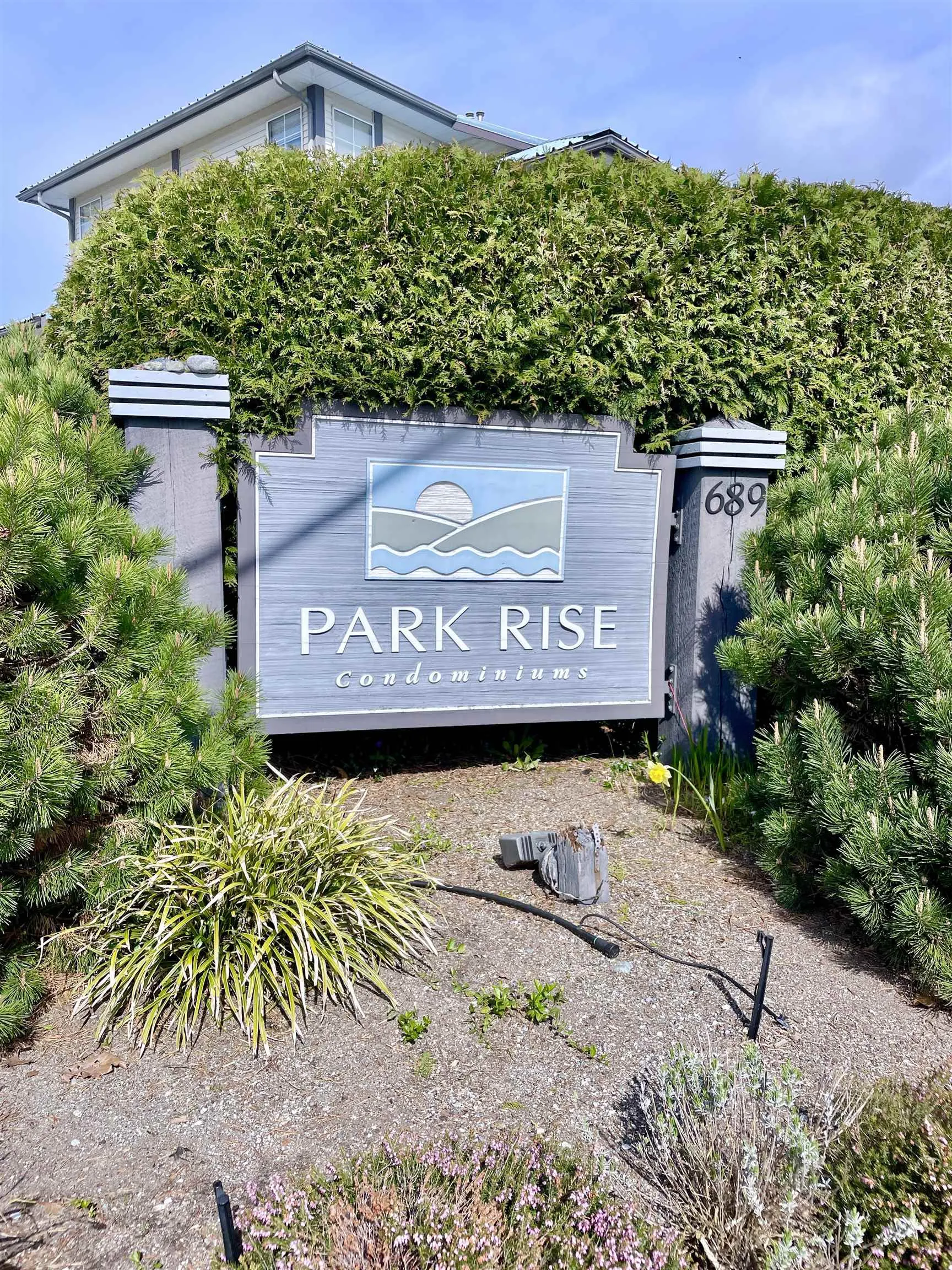 35 689 Park Road