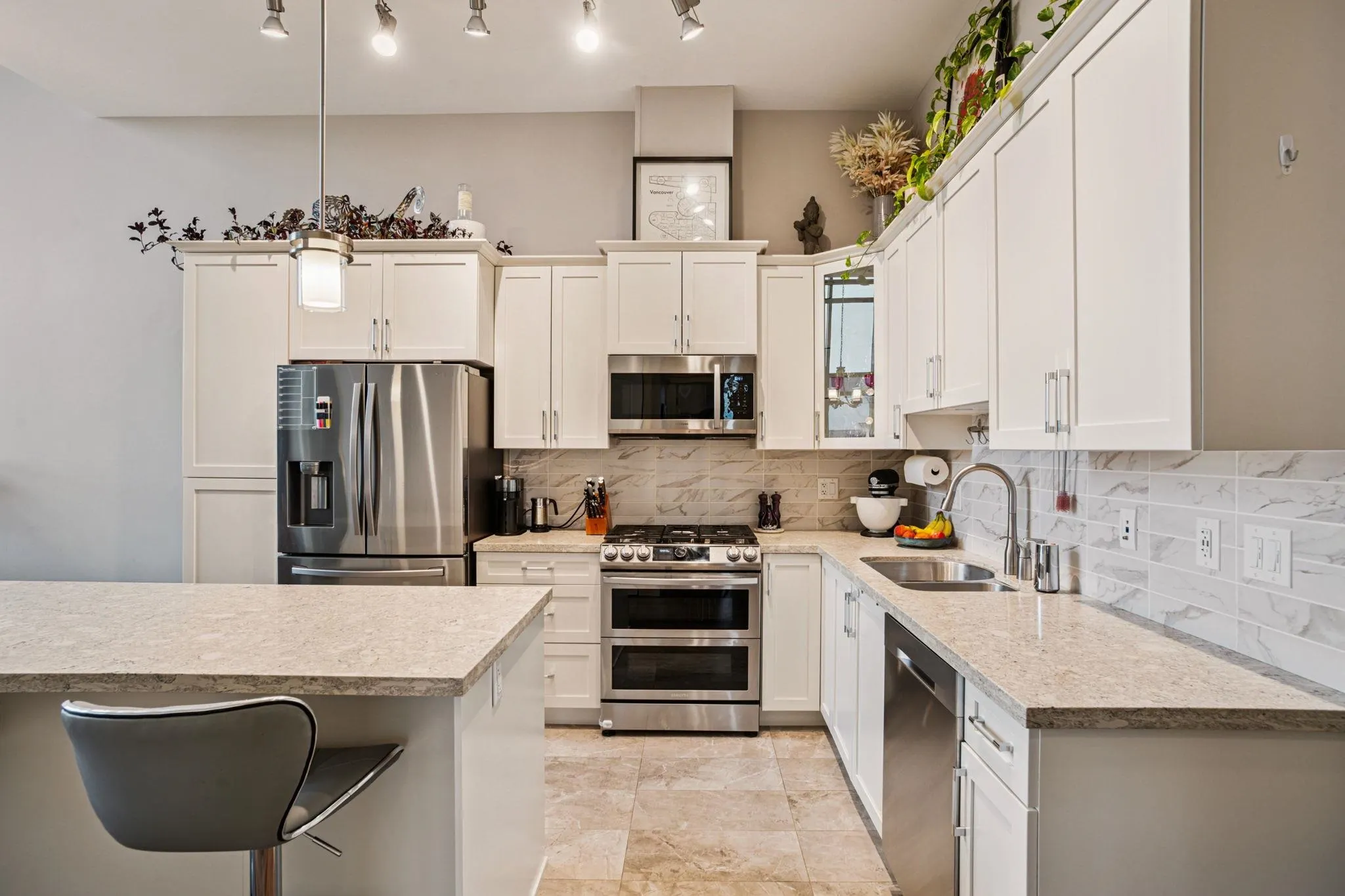 610 8561 203a Avenue