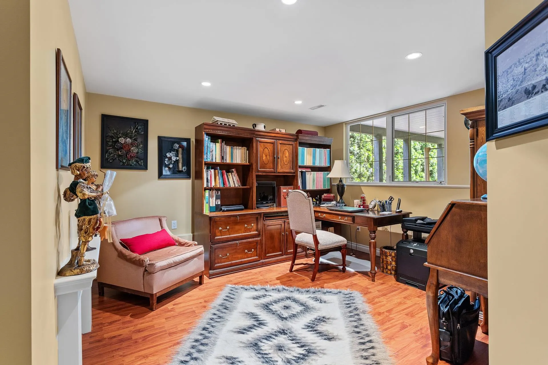 2953 Admiral Court