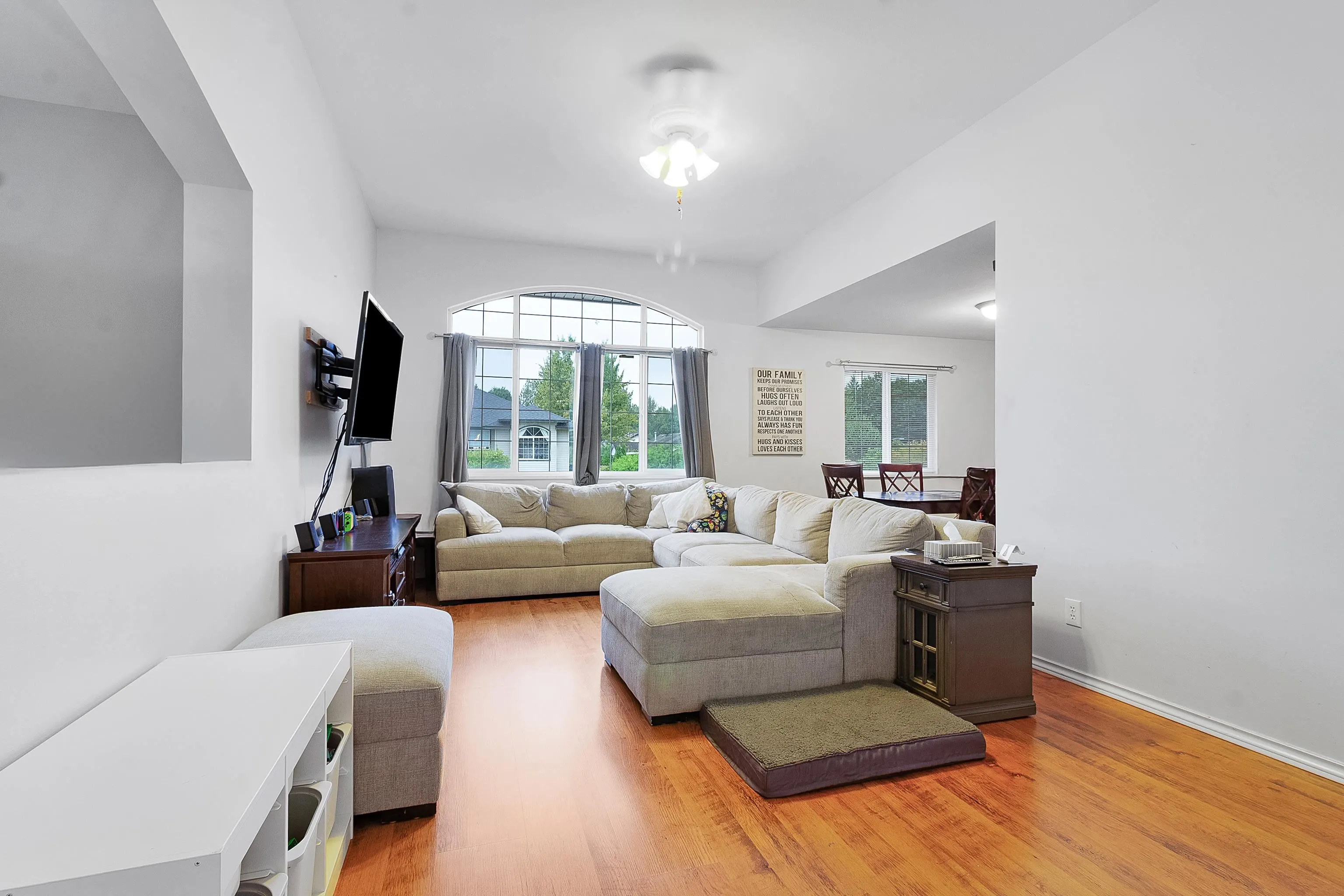 35055 Kootenay Drive