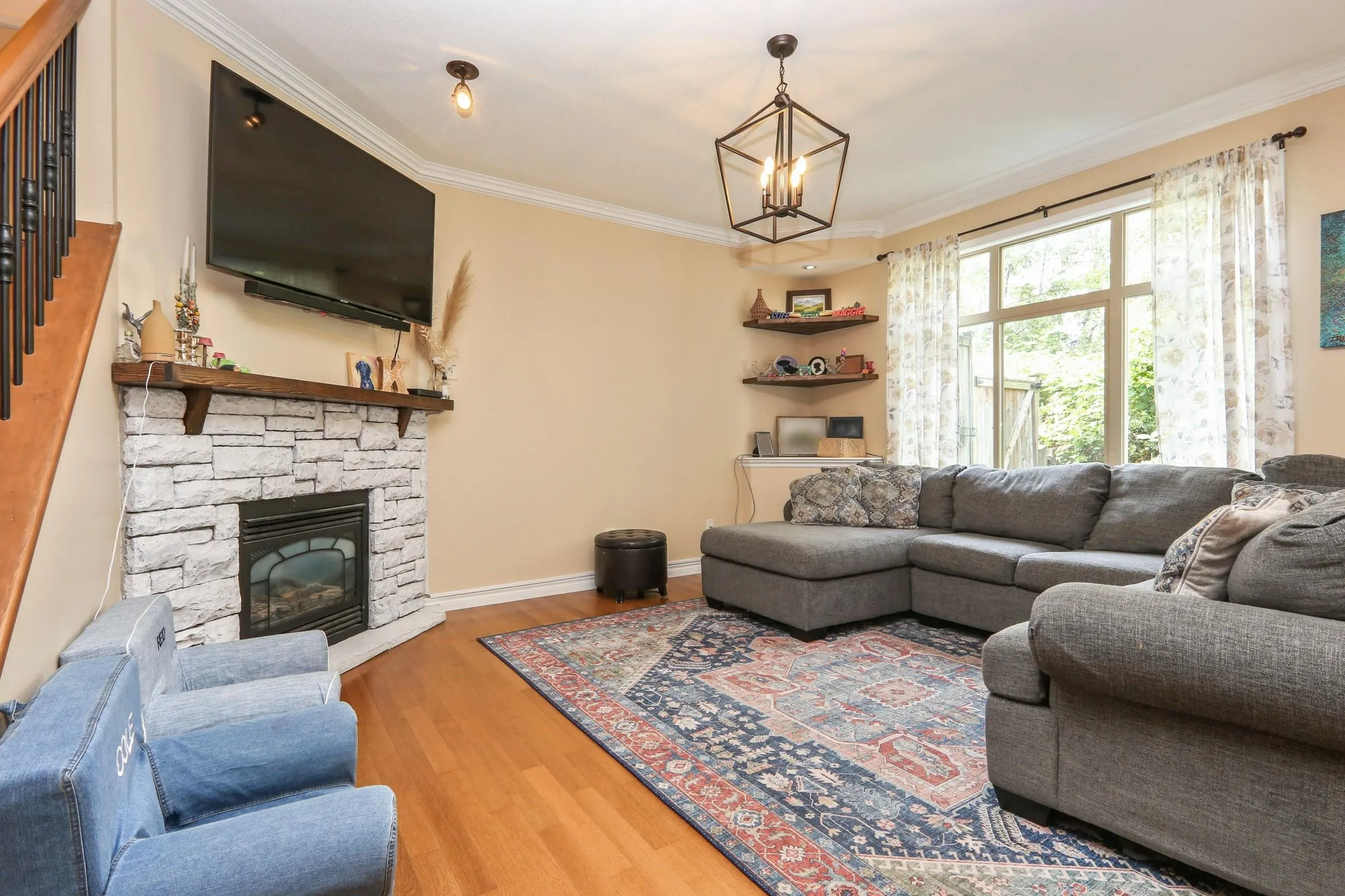 53 46840 Russell Road