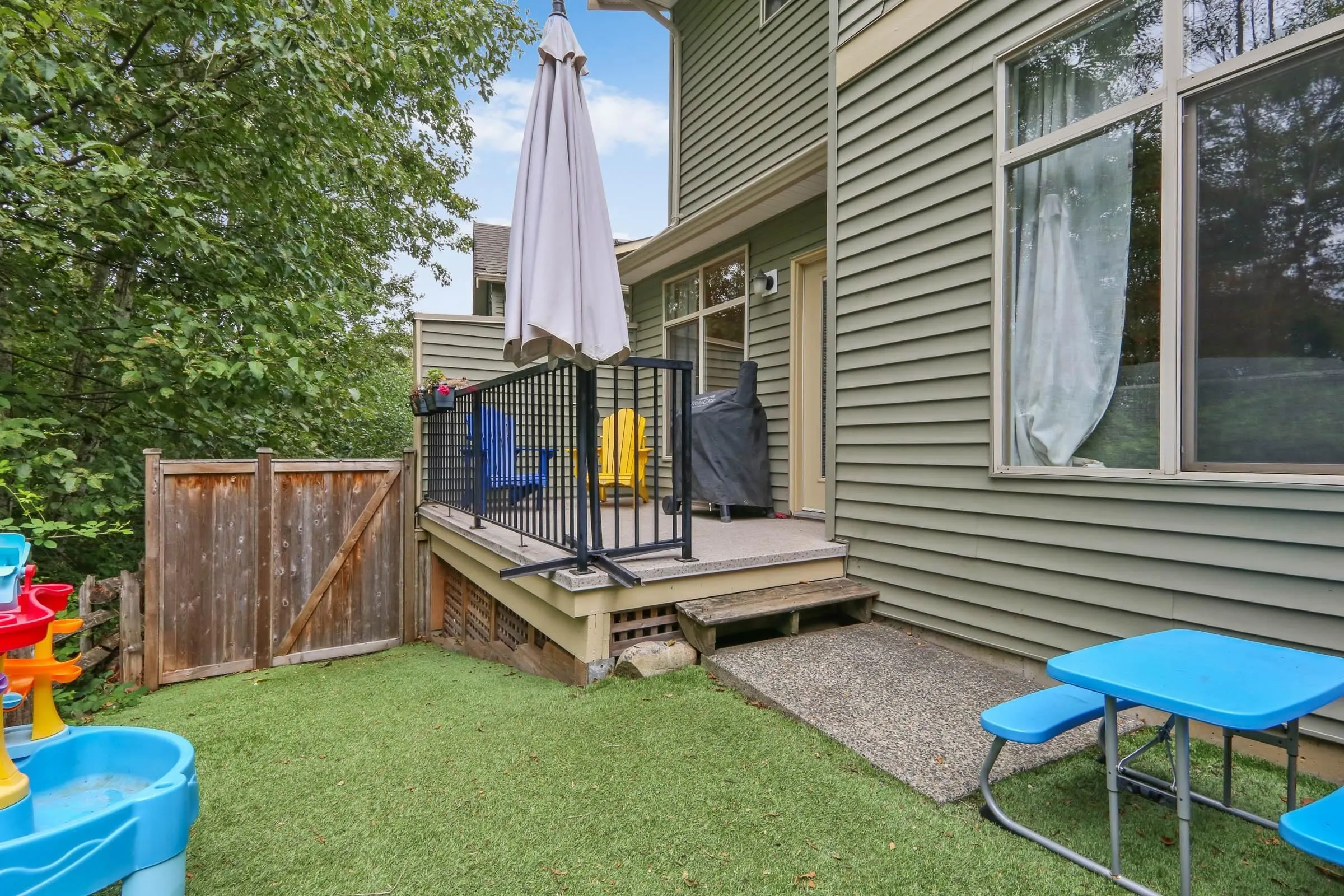 53 46840 Russell Road