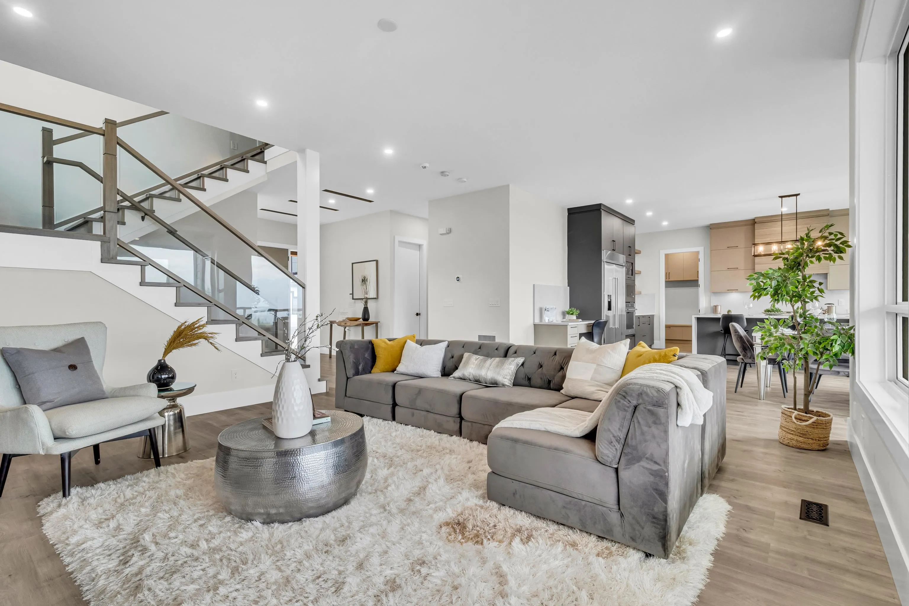 51193 Charlotte Place