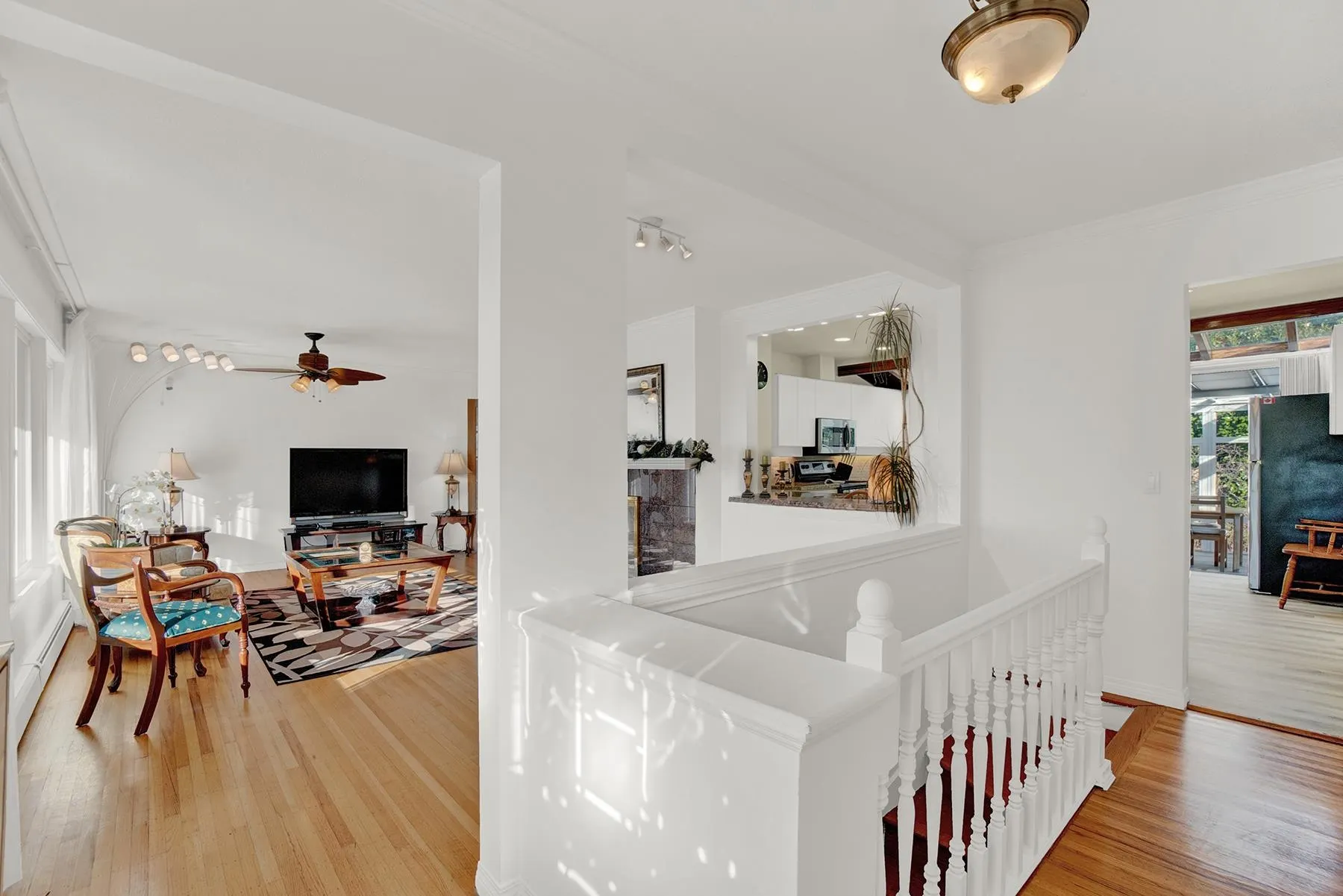638 Elstree Place