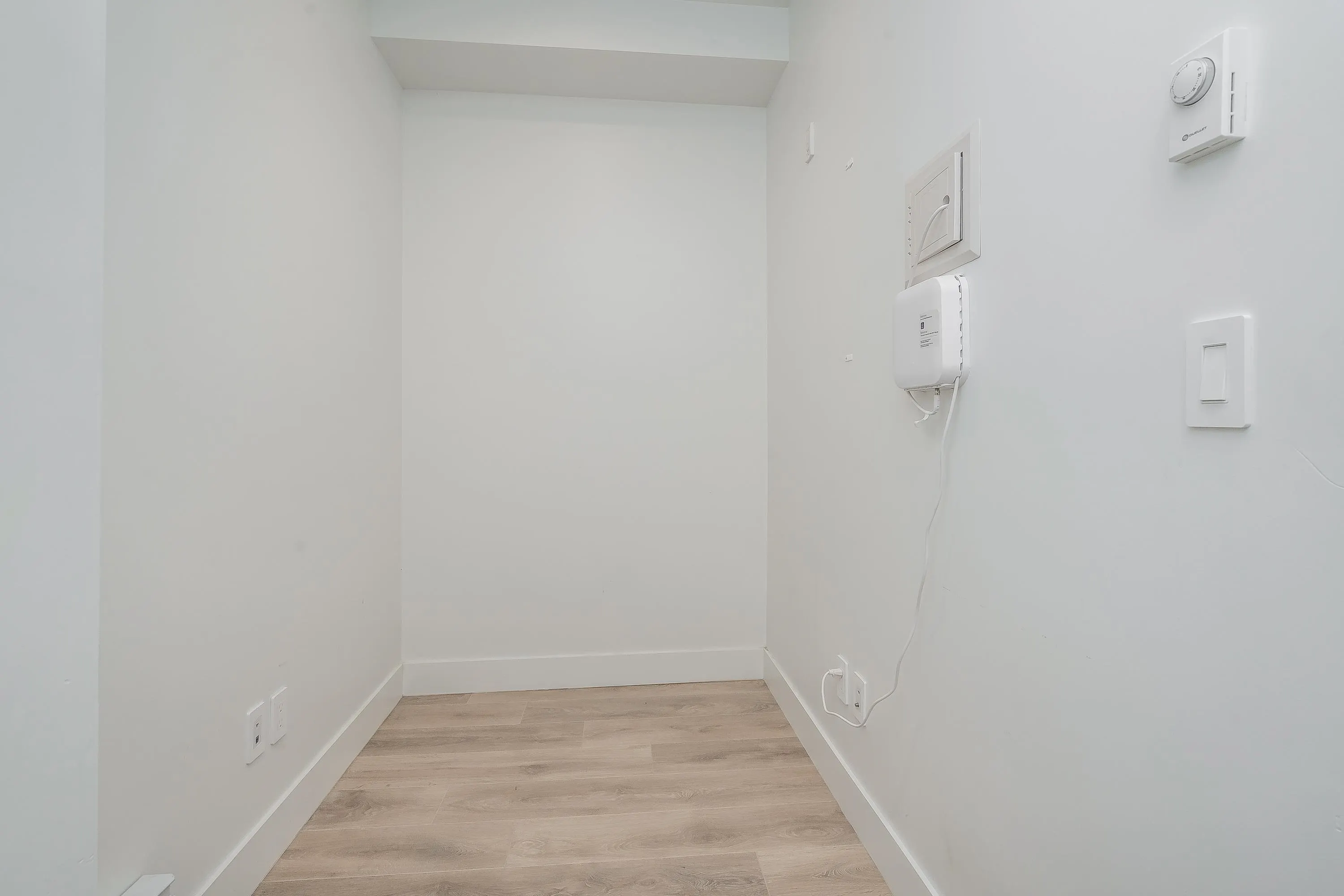 206 8496 120 Street