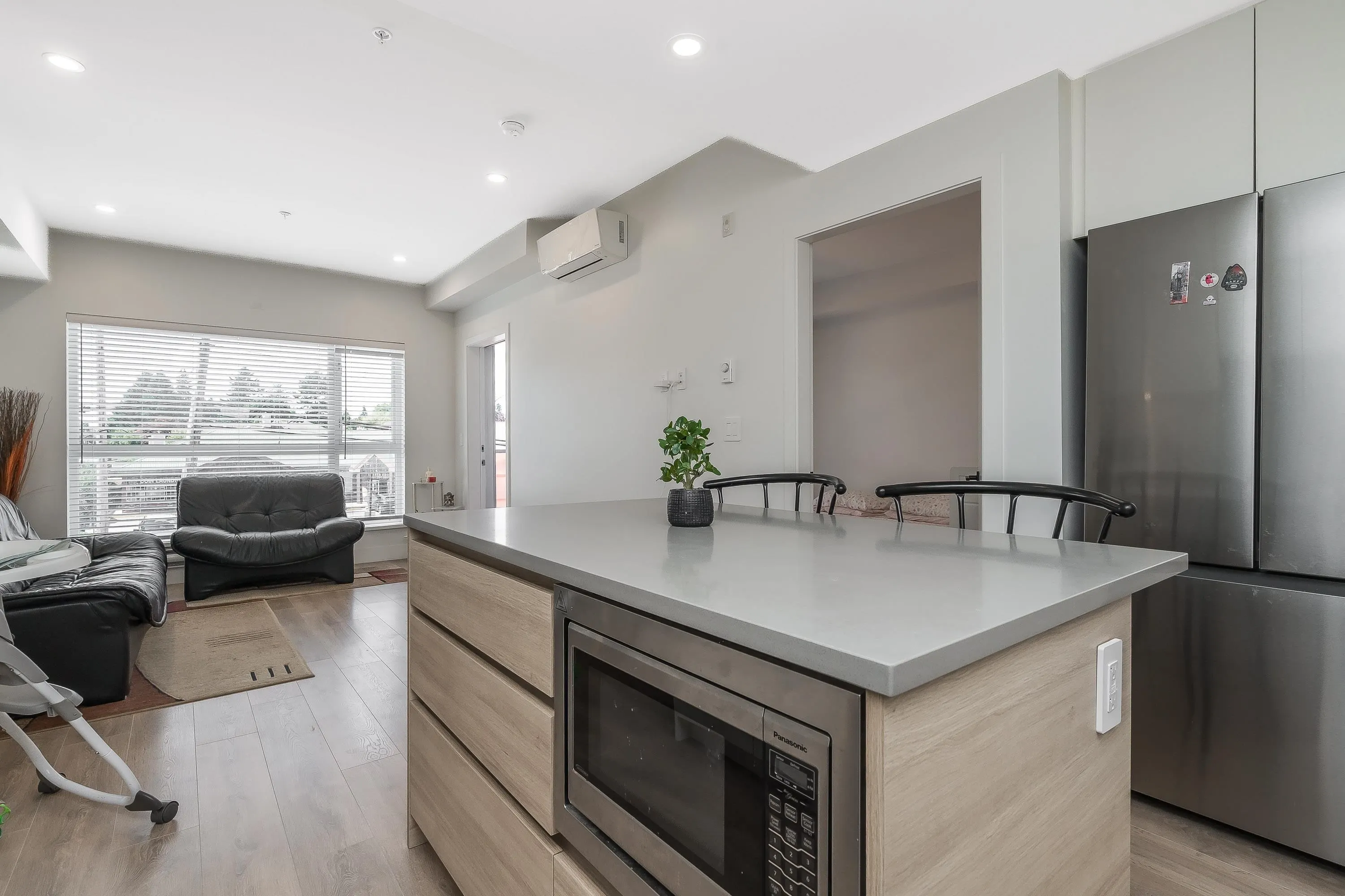 206 8496 120 Street