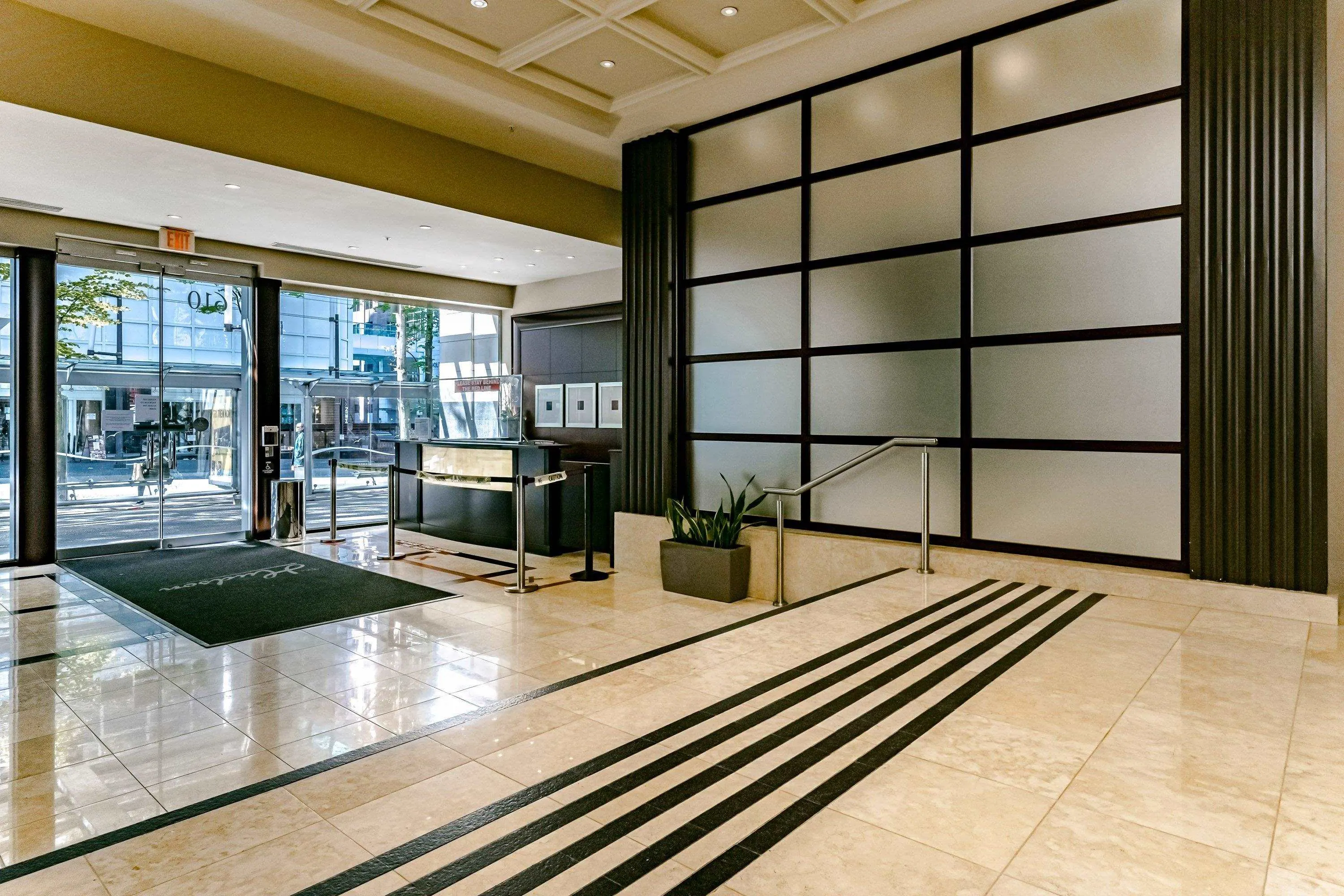 1311 610 Granville Street