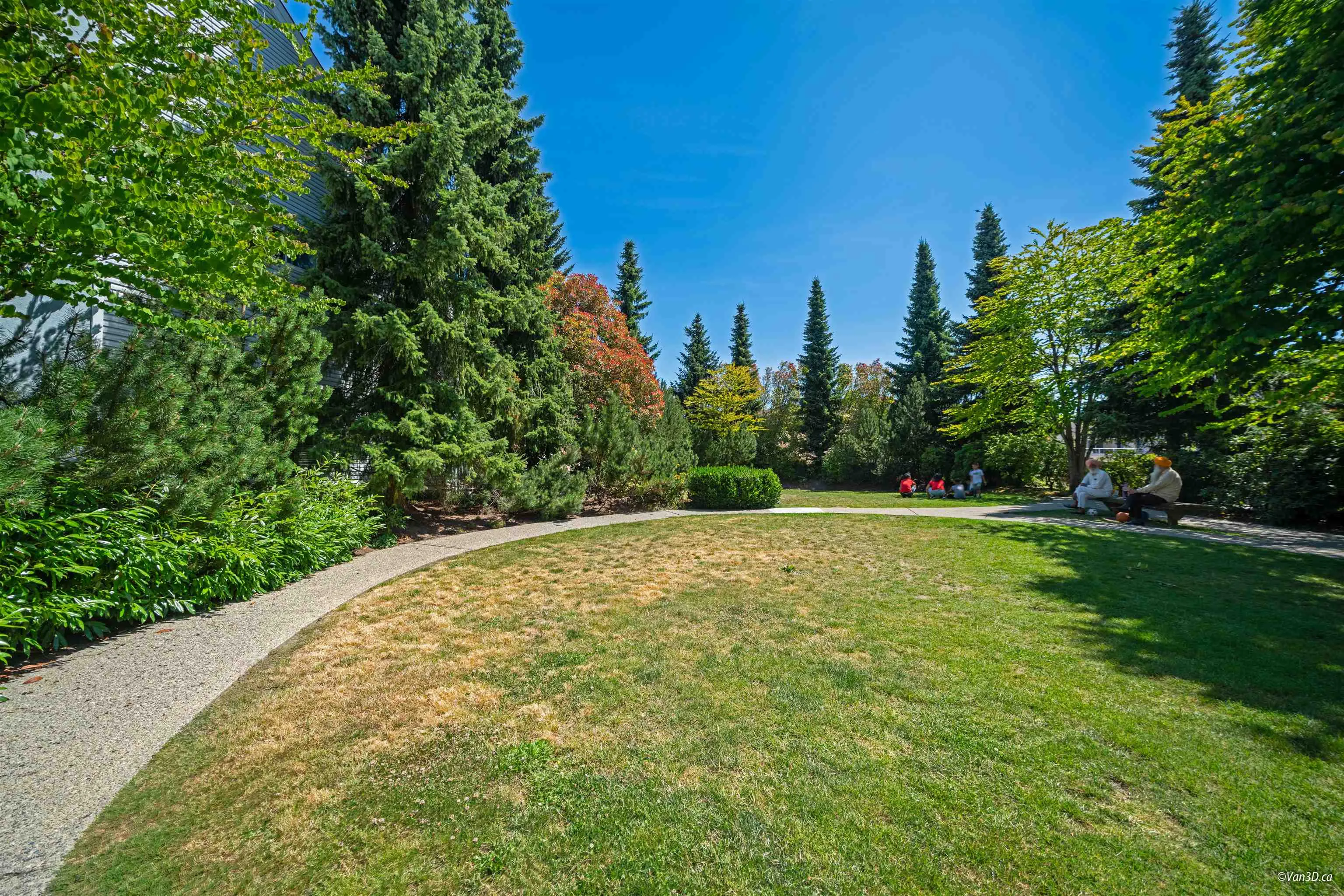 41 13706 74 Avenue