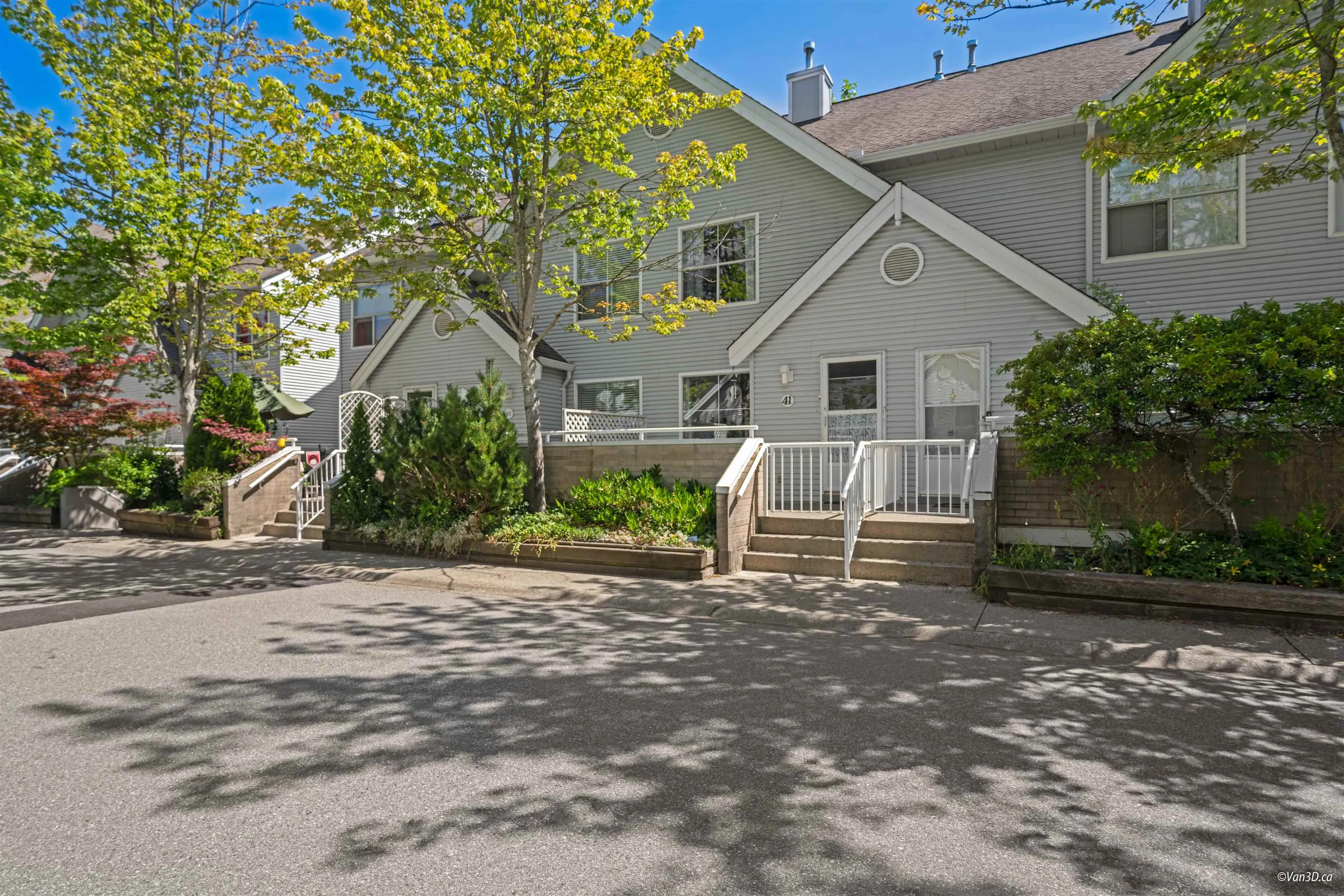 41 13706 74 Avenue