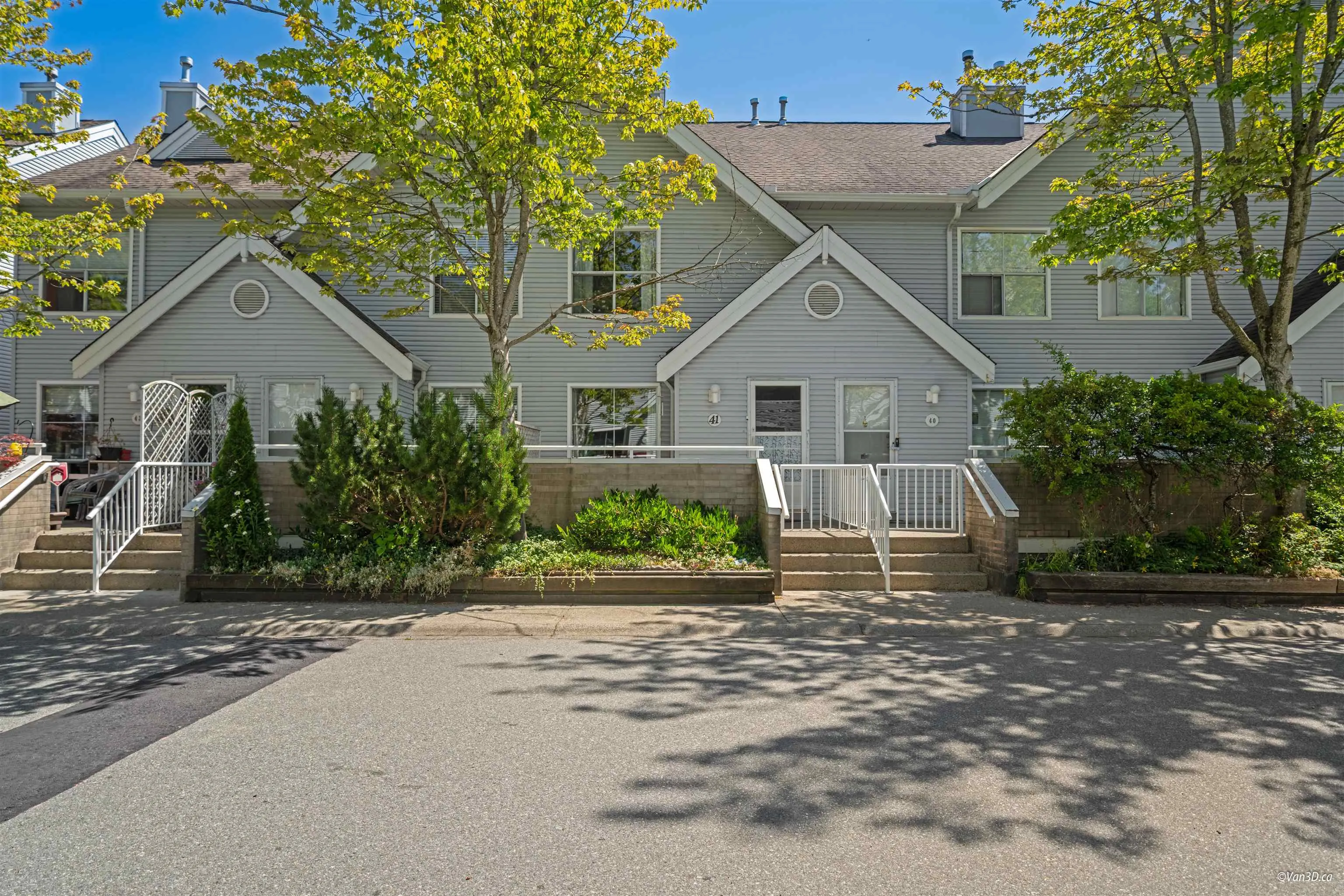 41 13706 74 Avenue