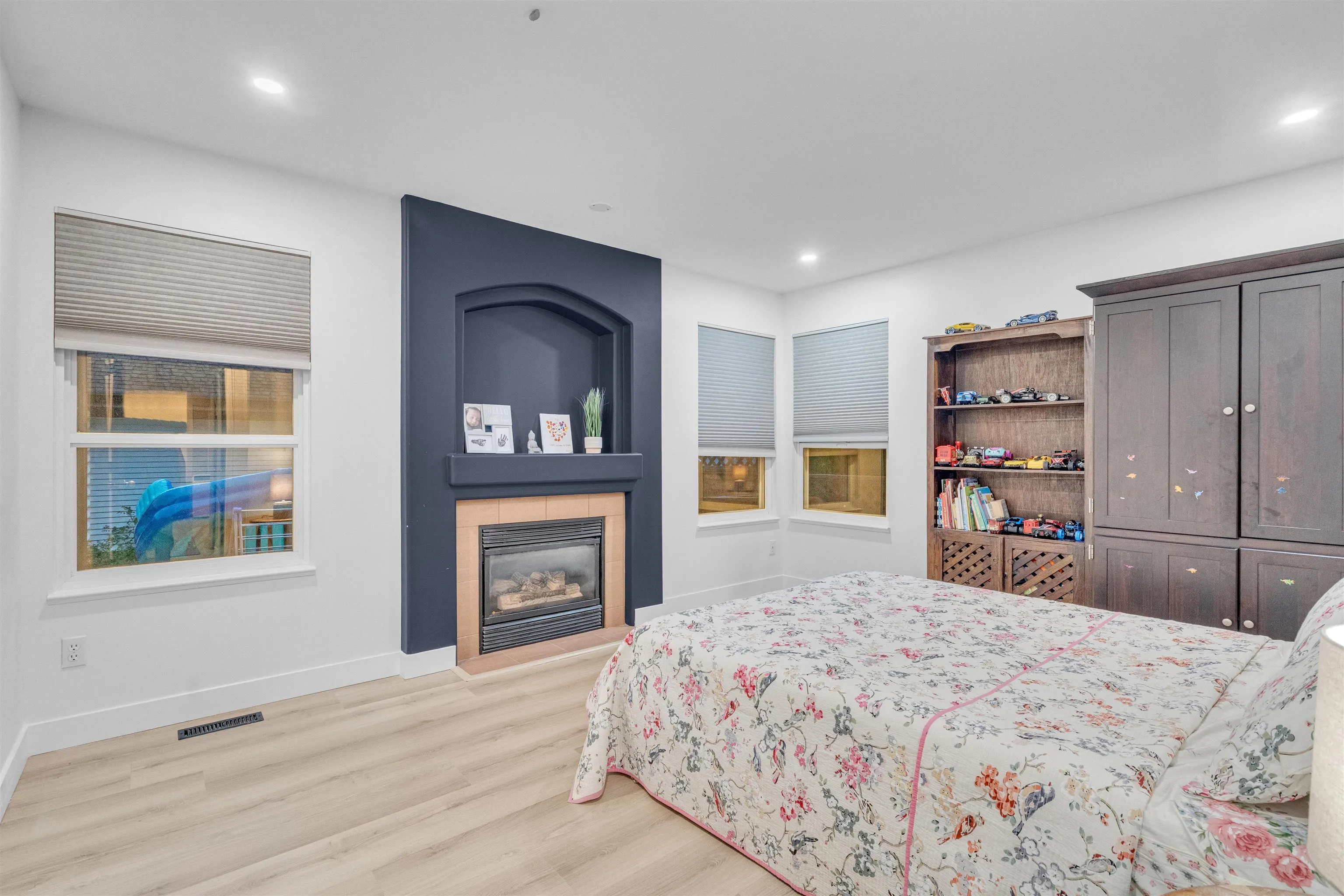 23829 Kanaka Way