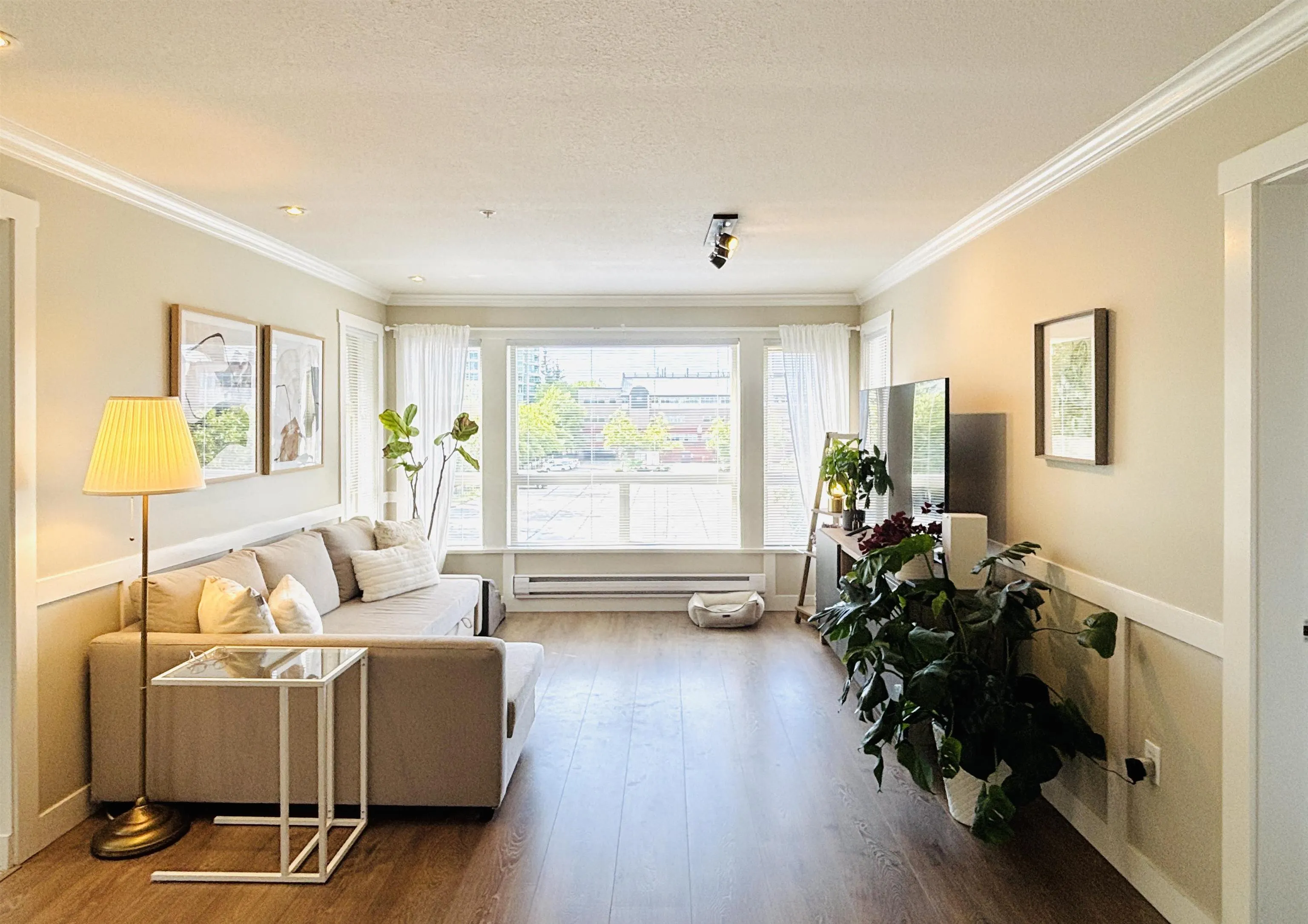 6310 5117 Garden City Road