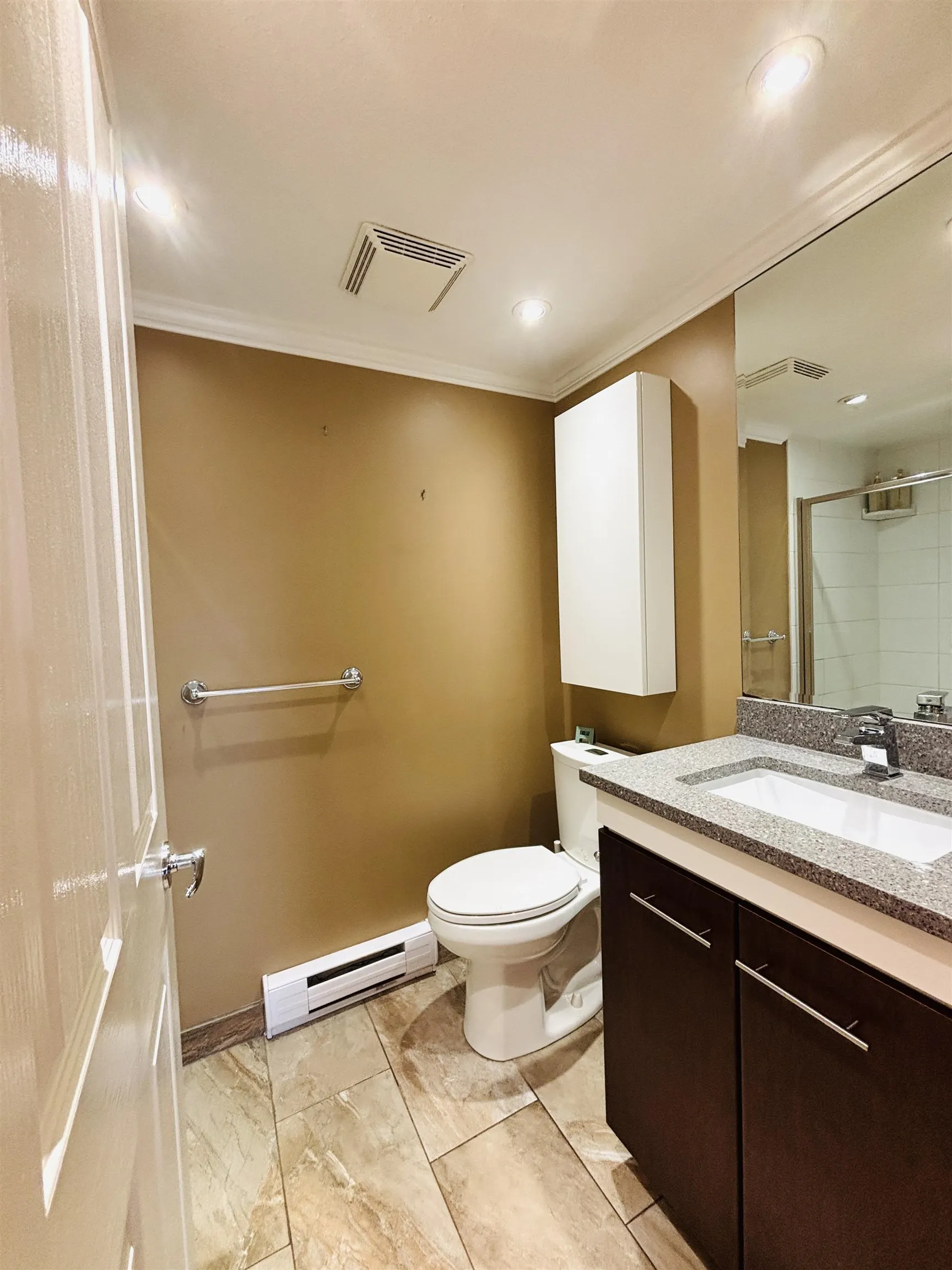 6310 5117 Garden City Road