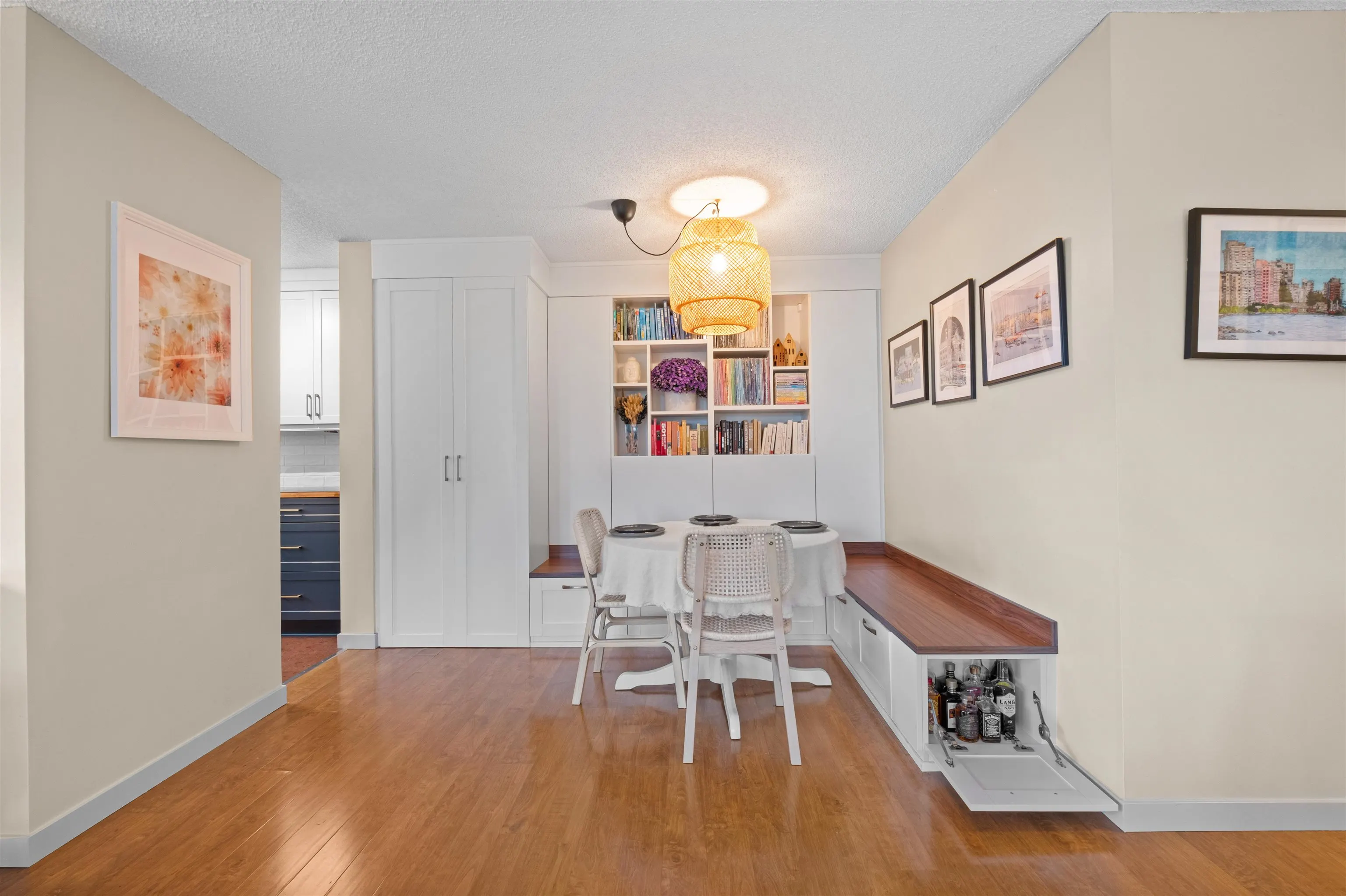 201 140 E Keith Road