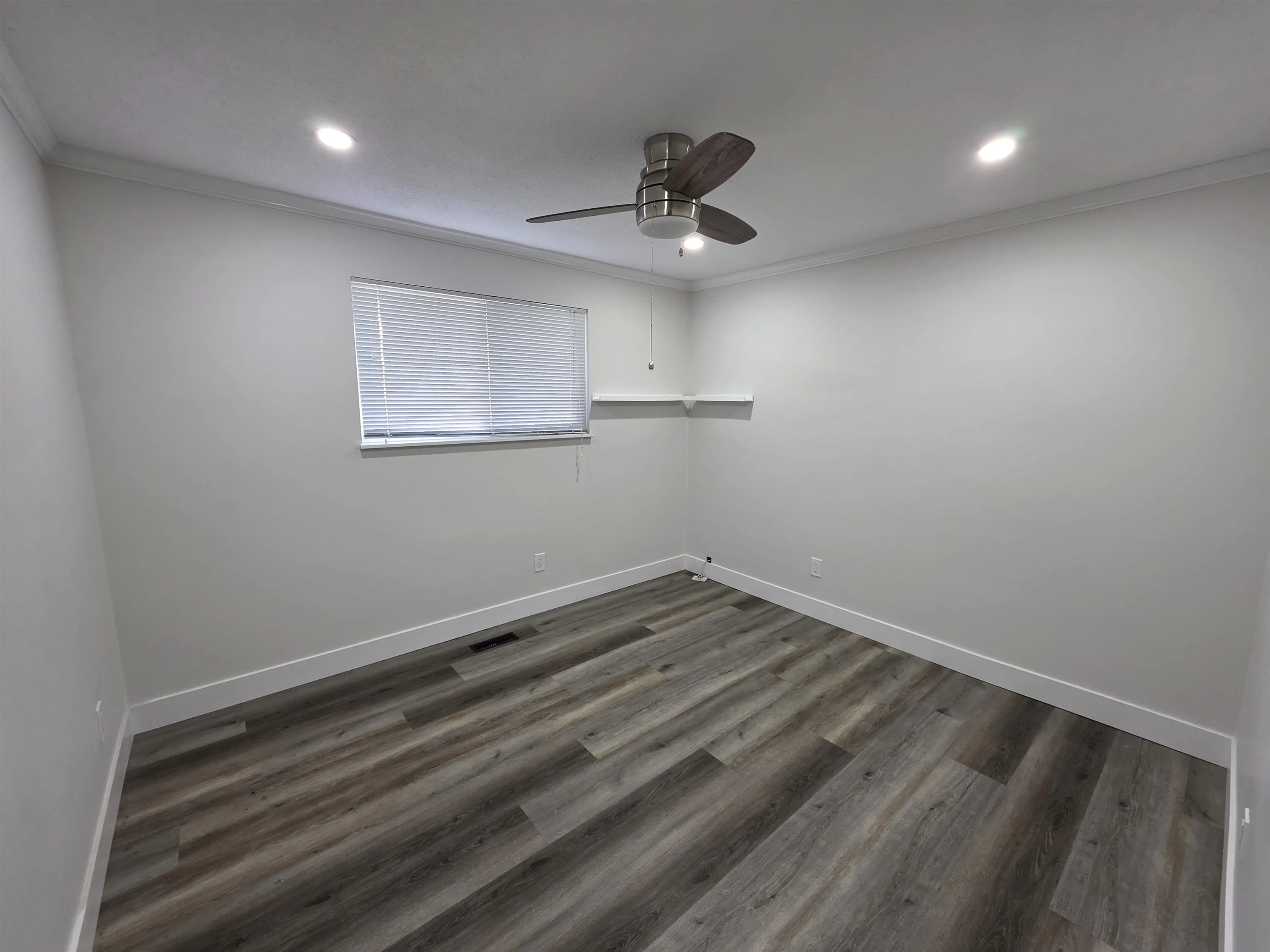 10381 Main Street