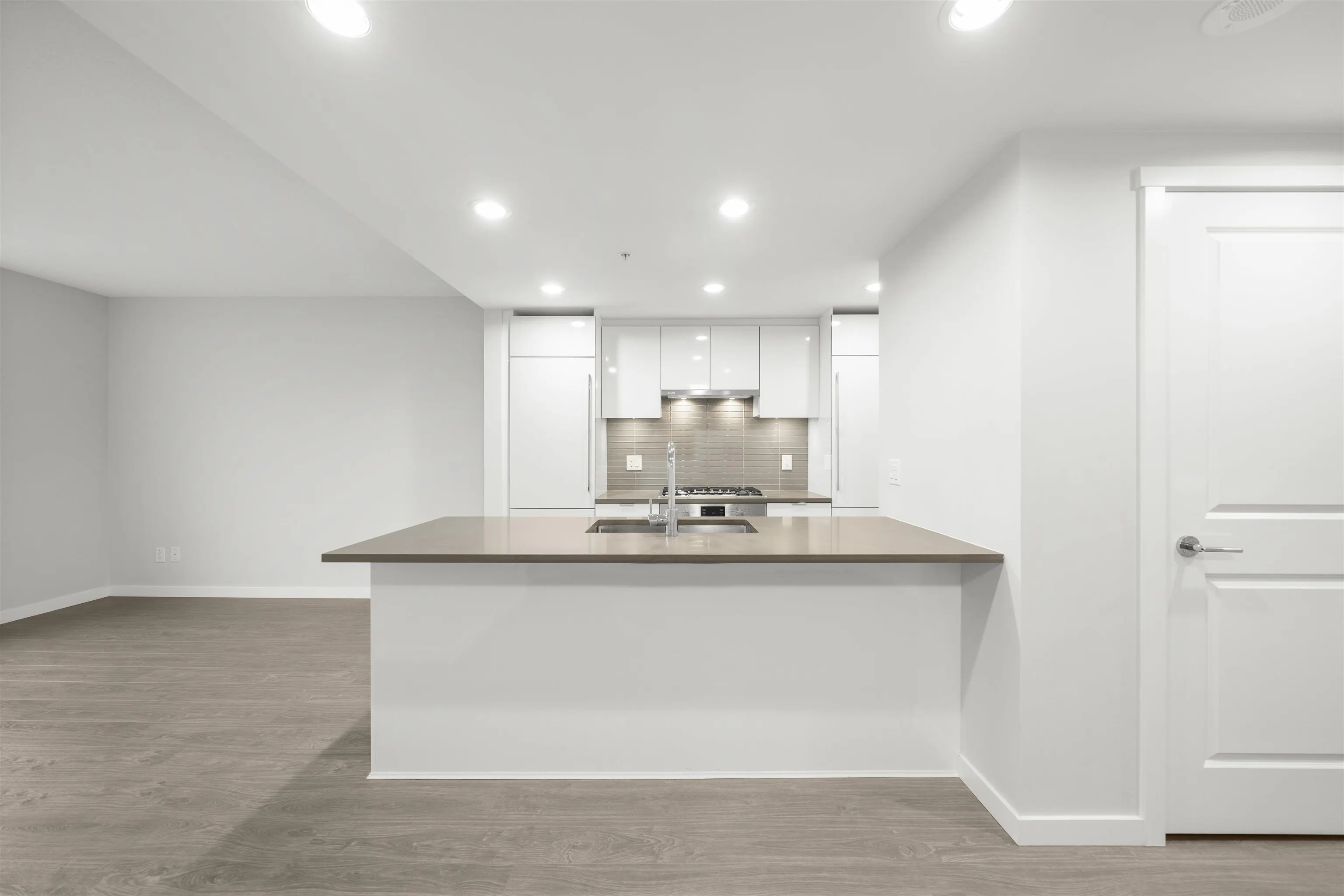 1610 3333 Brown Road