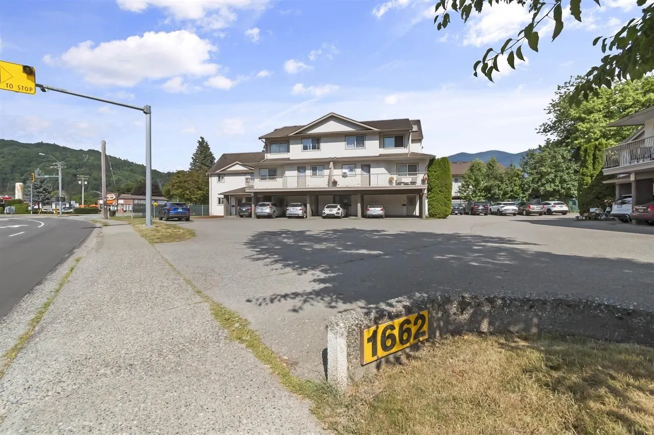 6 1662 Agassiz-Rosedale  No 9 Highway