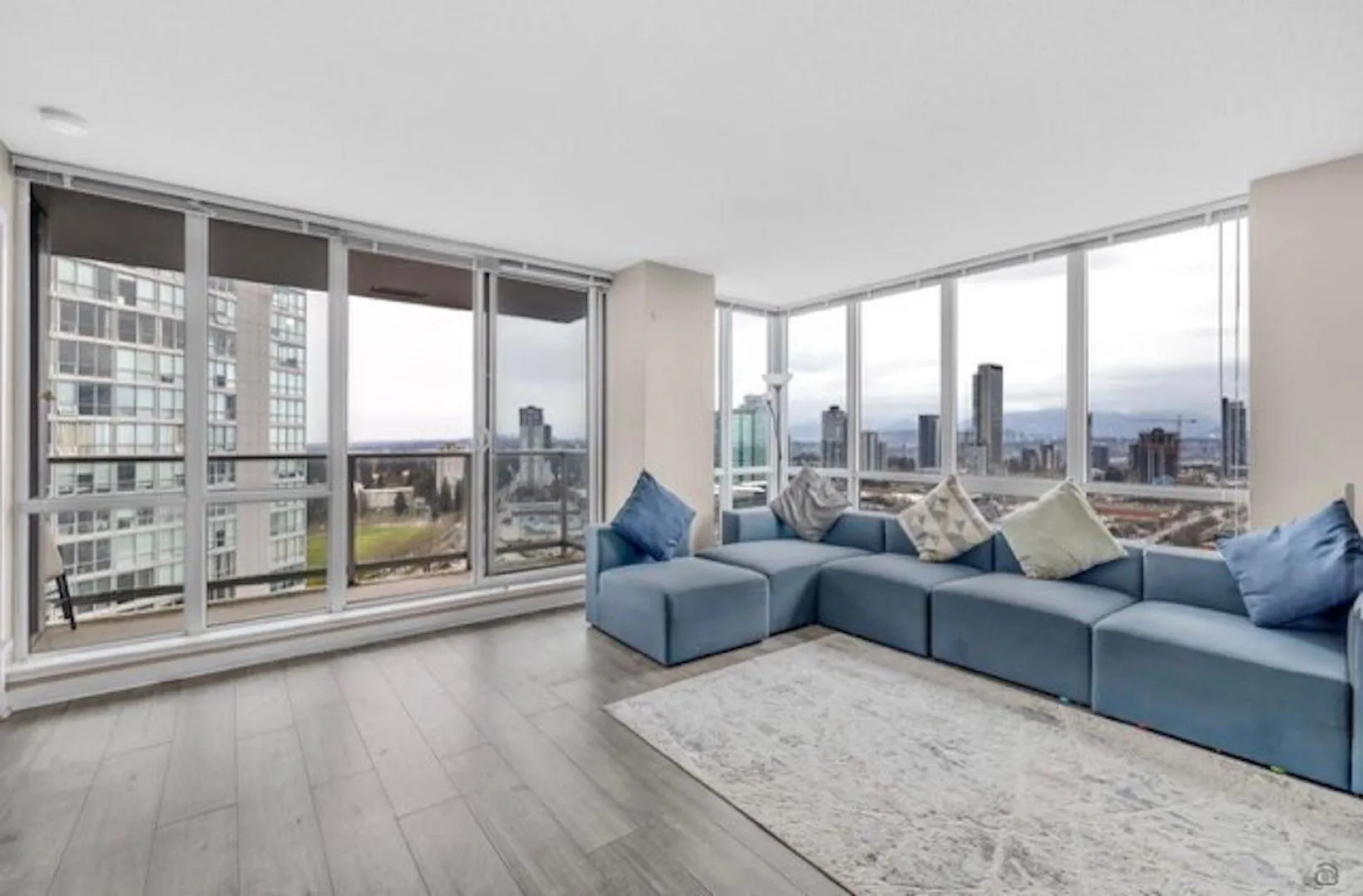 2904 13688 100 Avenue