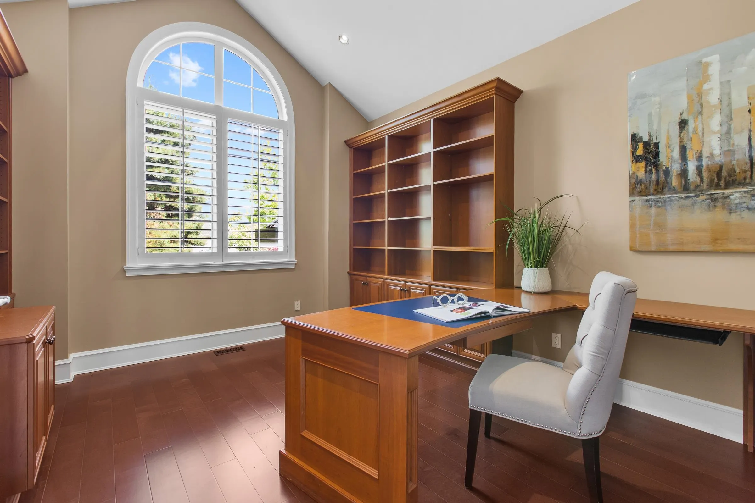 3388 Canterbury Drive