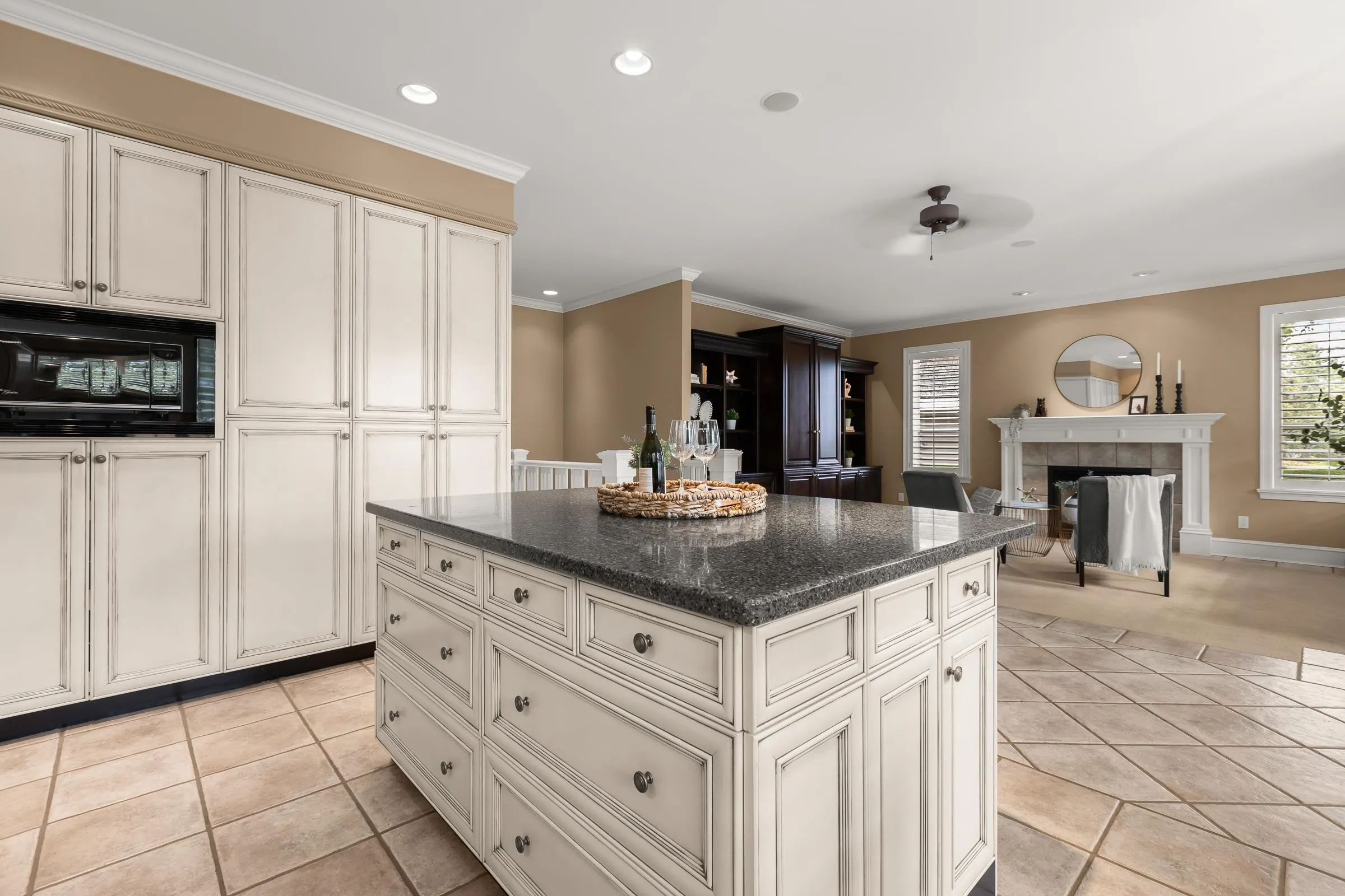 3388 Canterbury Drive