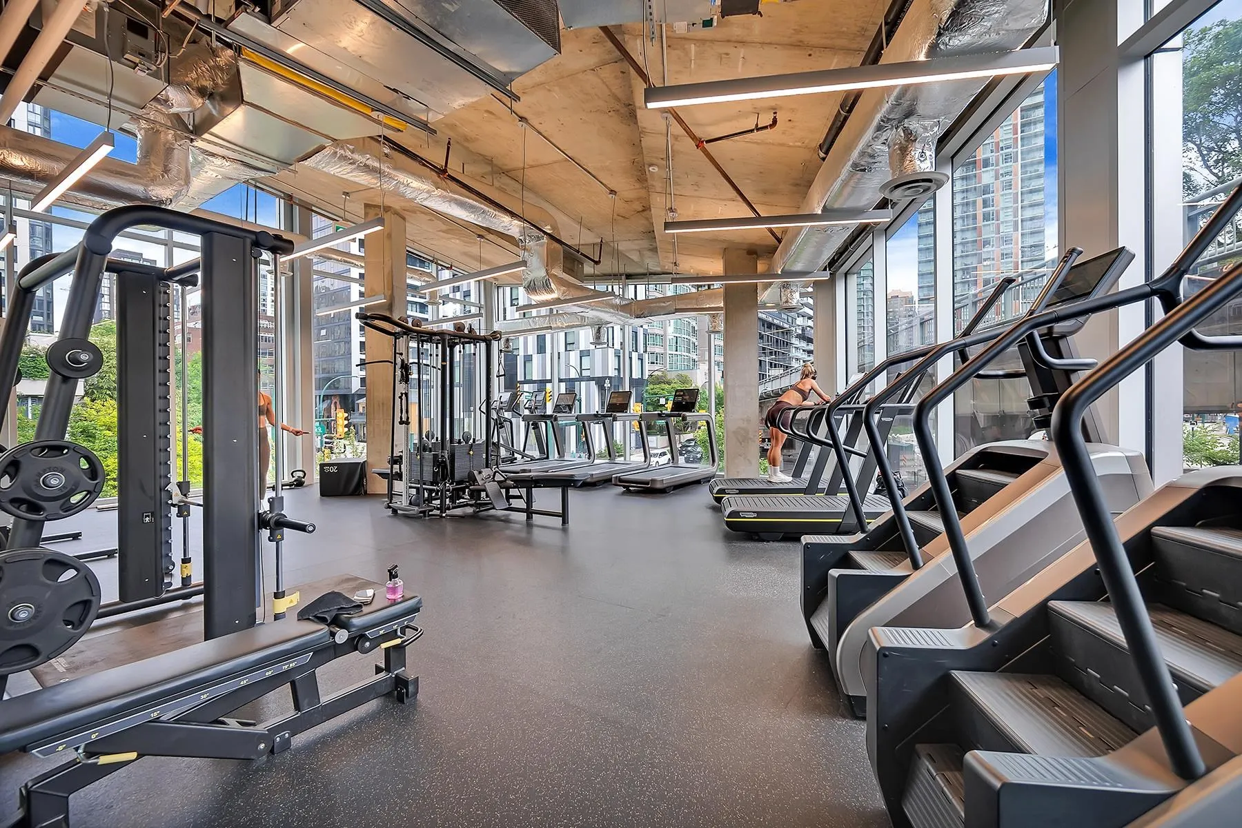 3602 1480 Howe Street