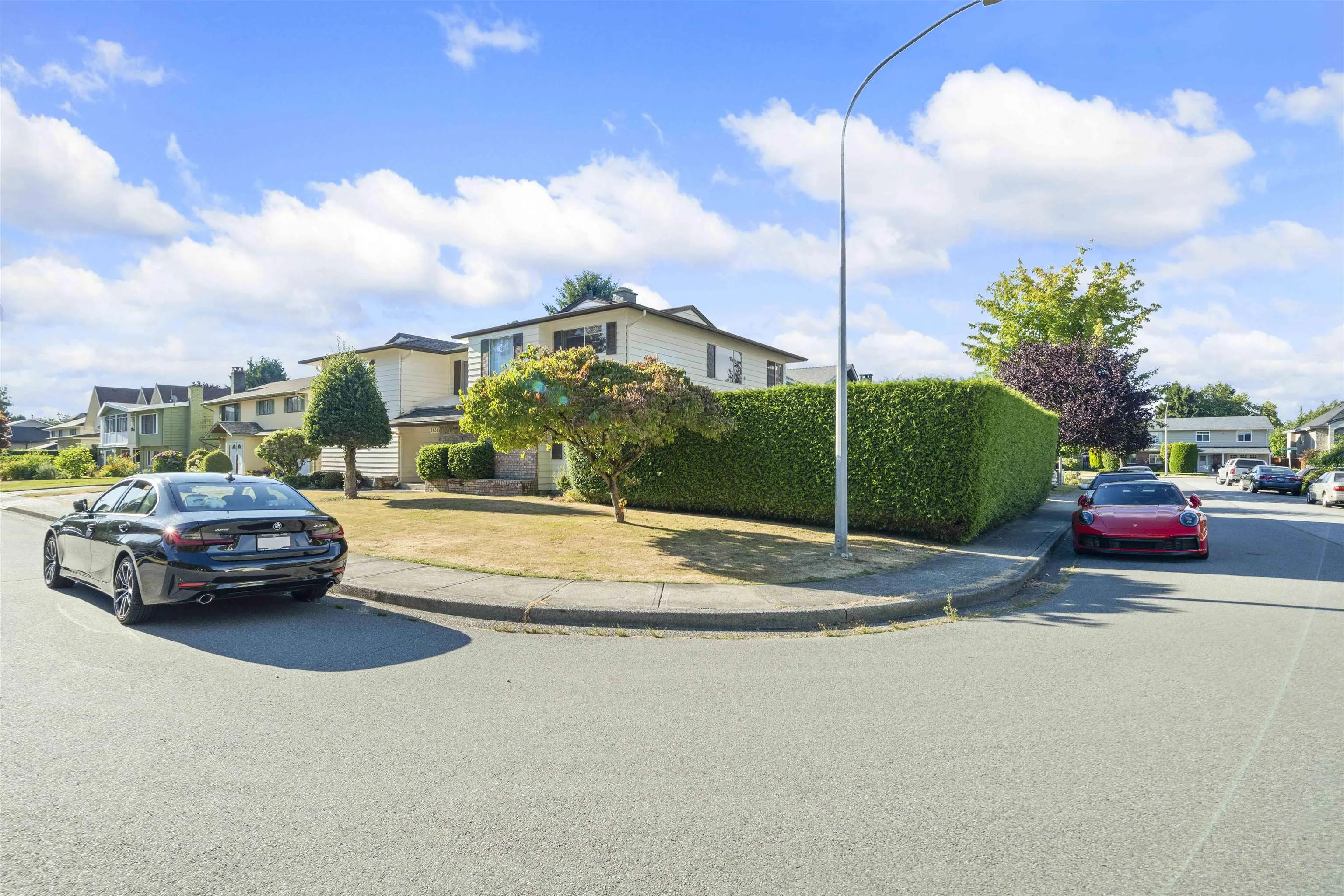 8431 Rosebank Crescent