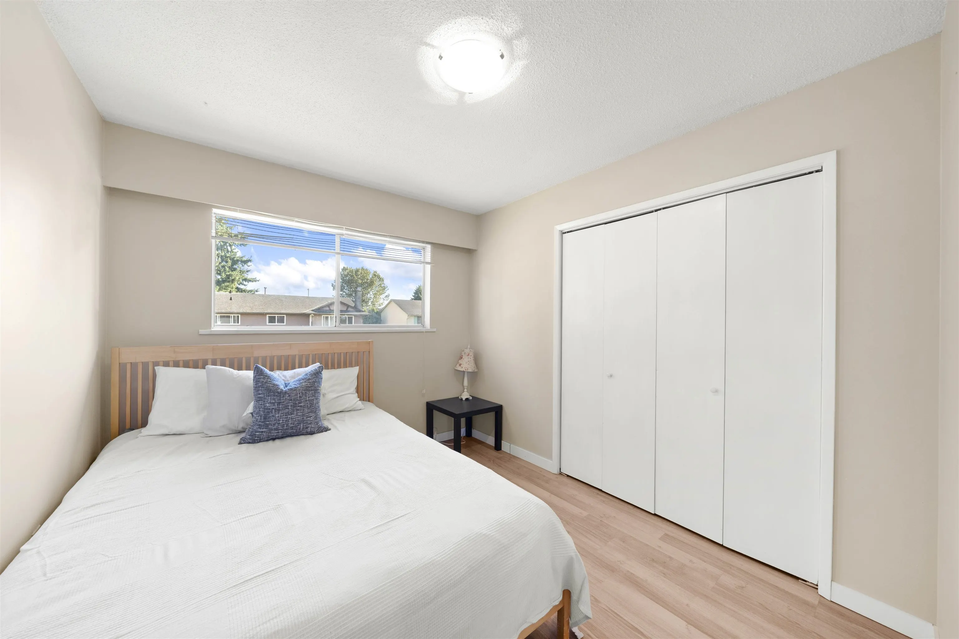 8431 Rosebank Crescent