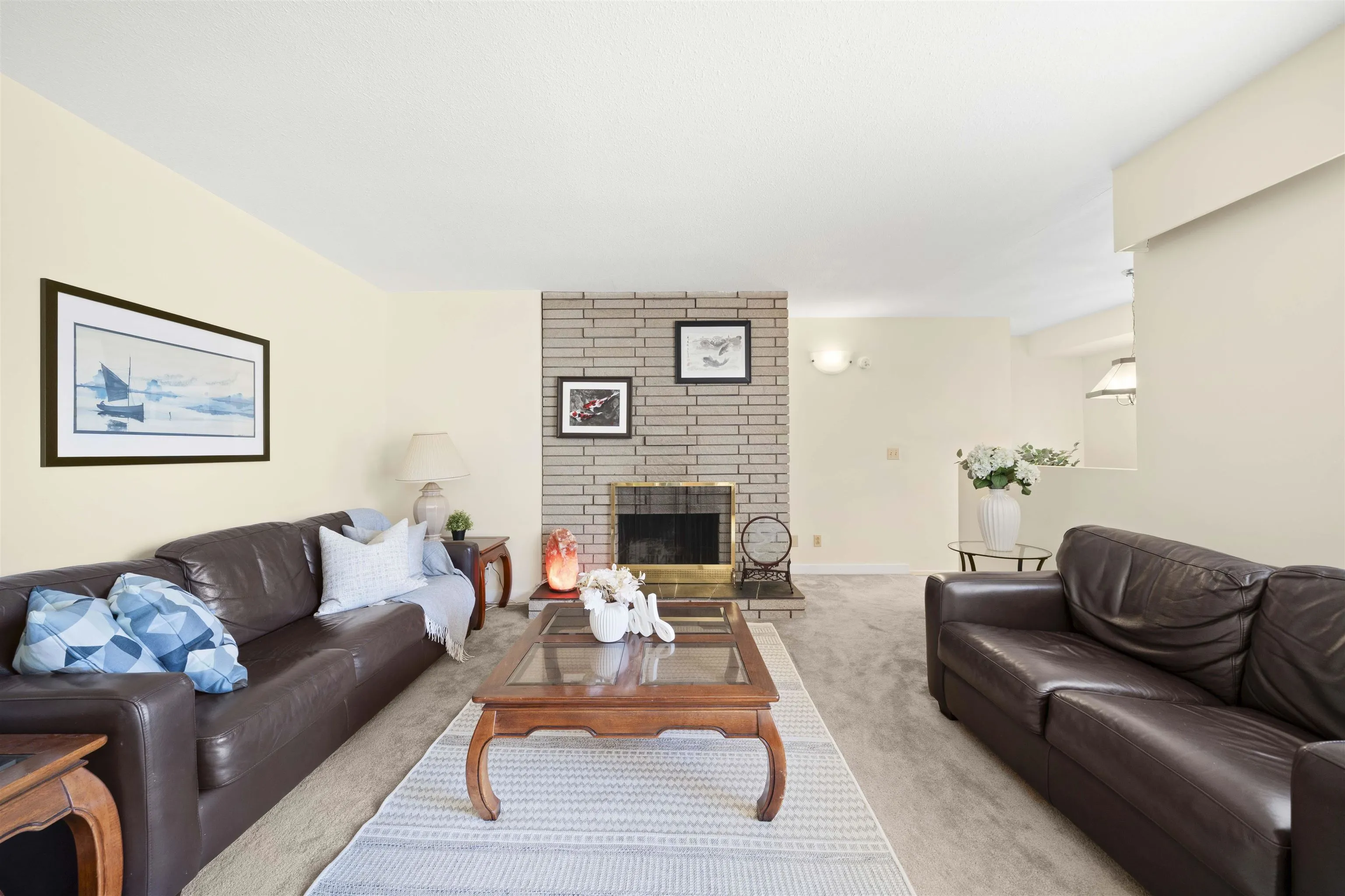 8431 Rosebank Crescent
