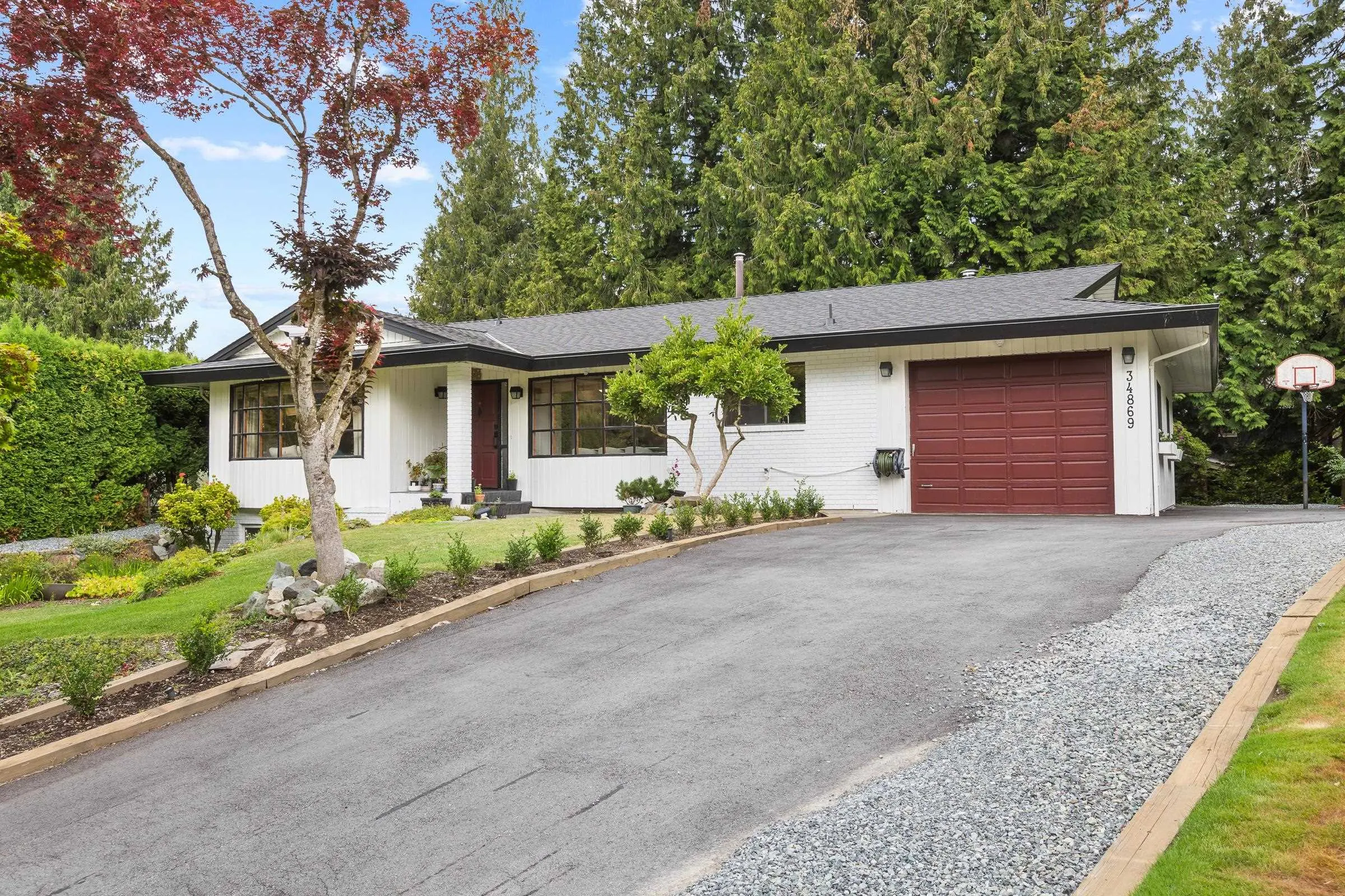 34869 Everett Drive