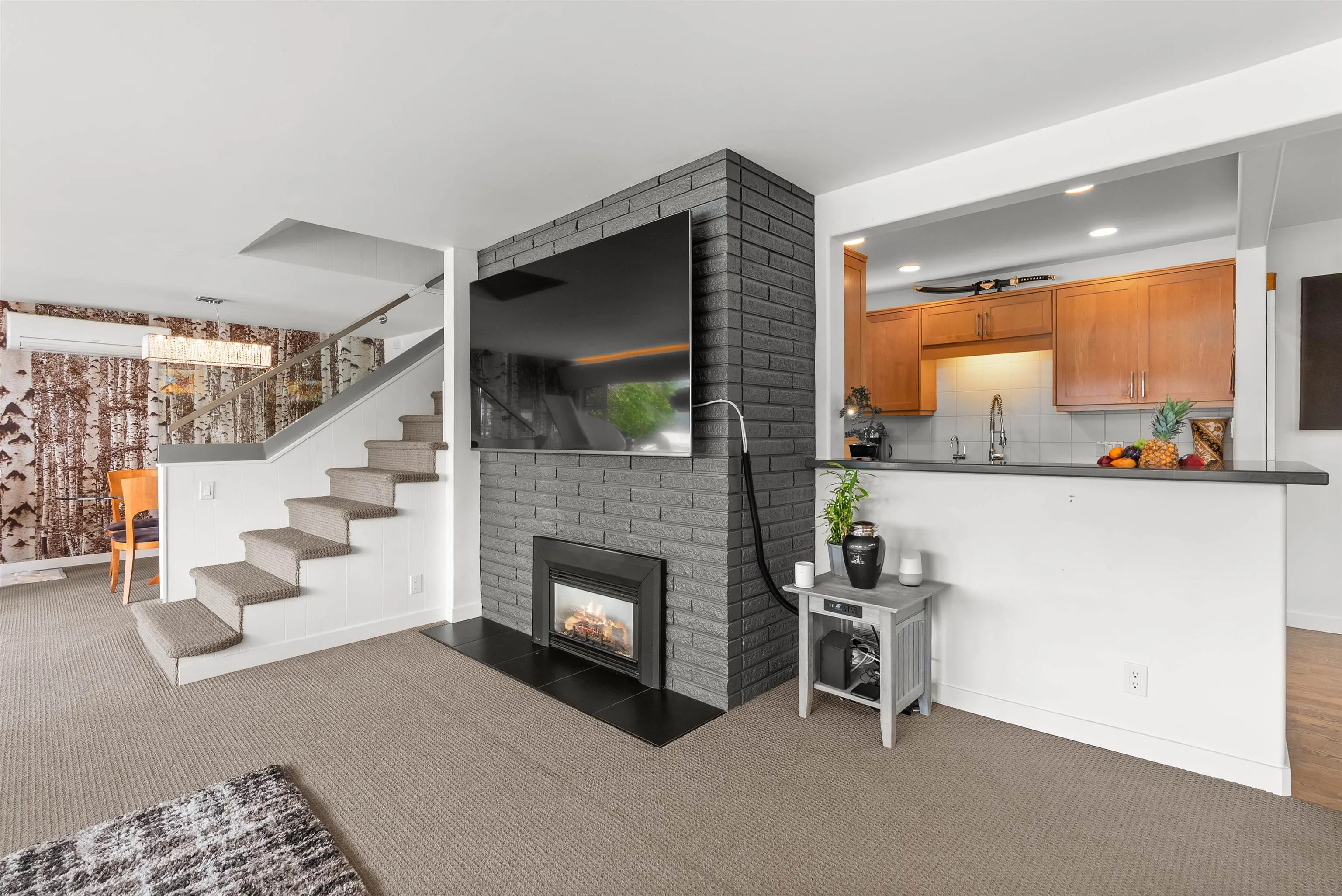 1188 Alderside Road