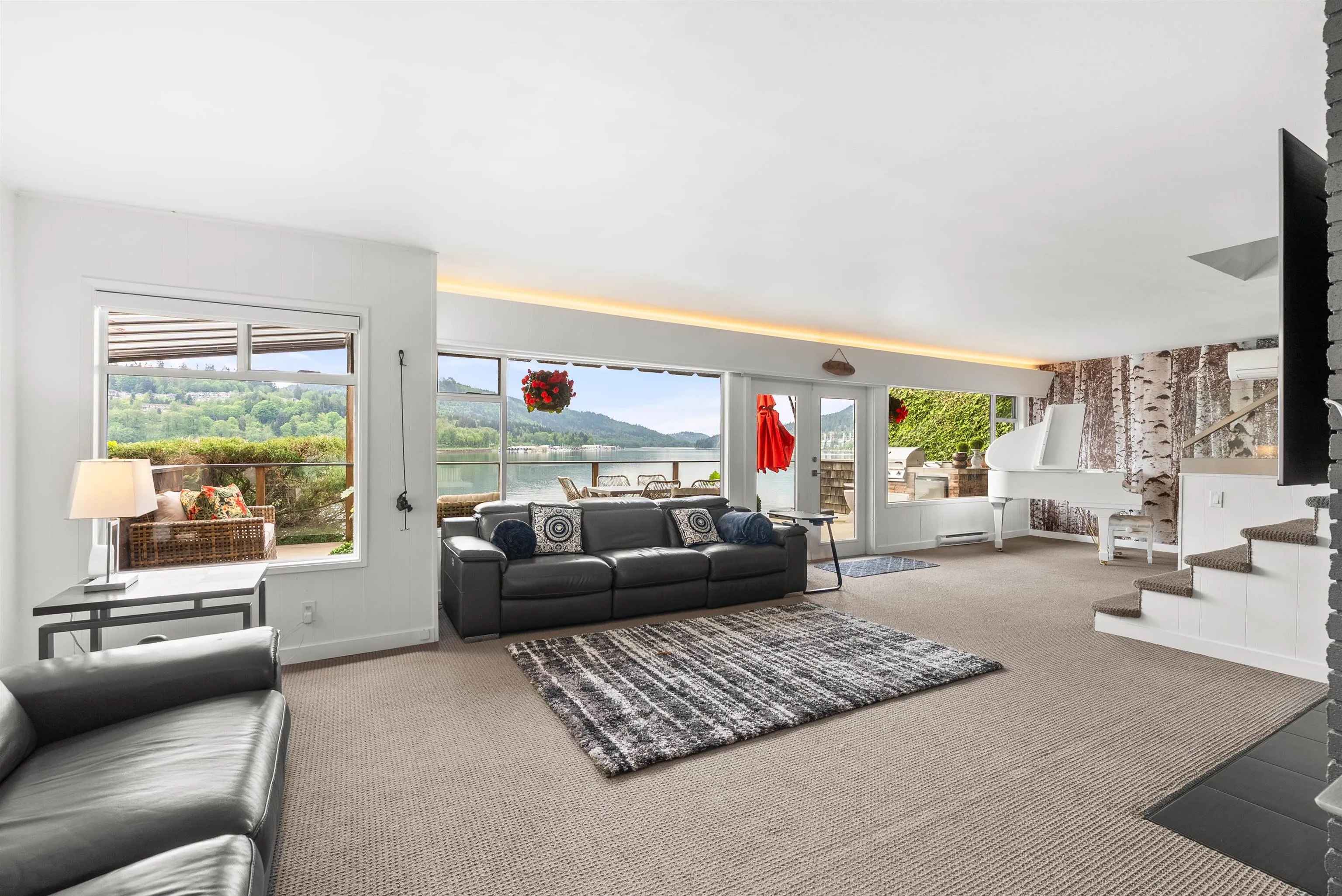 1188 Alderside Road