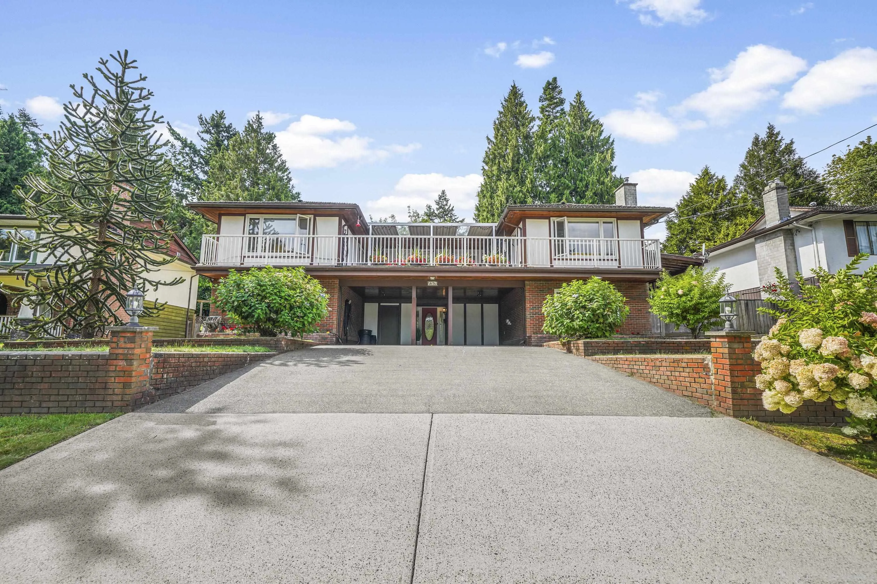 5174 Dennison Drive