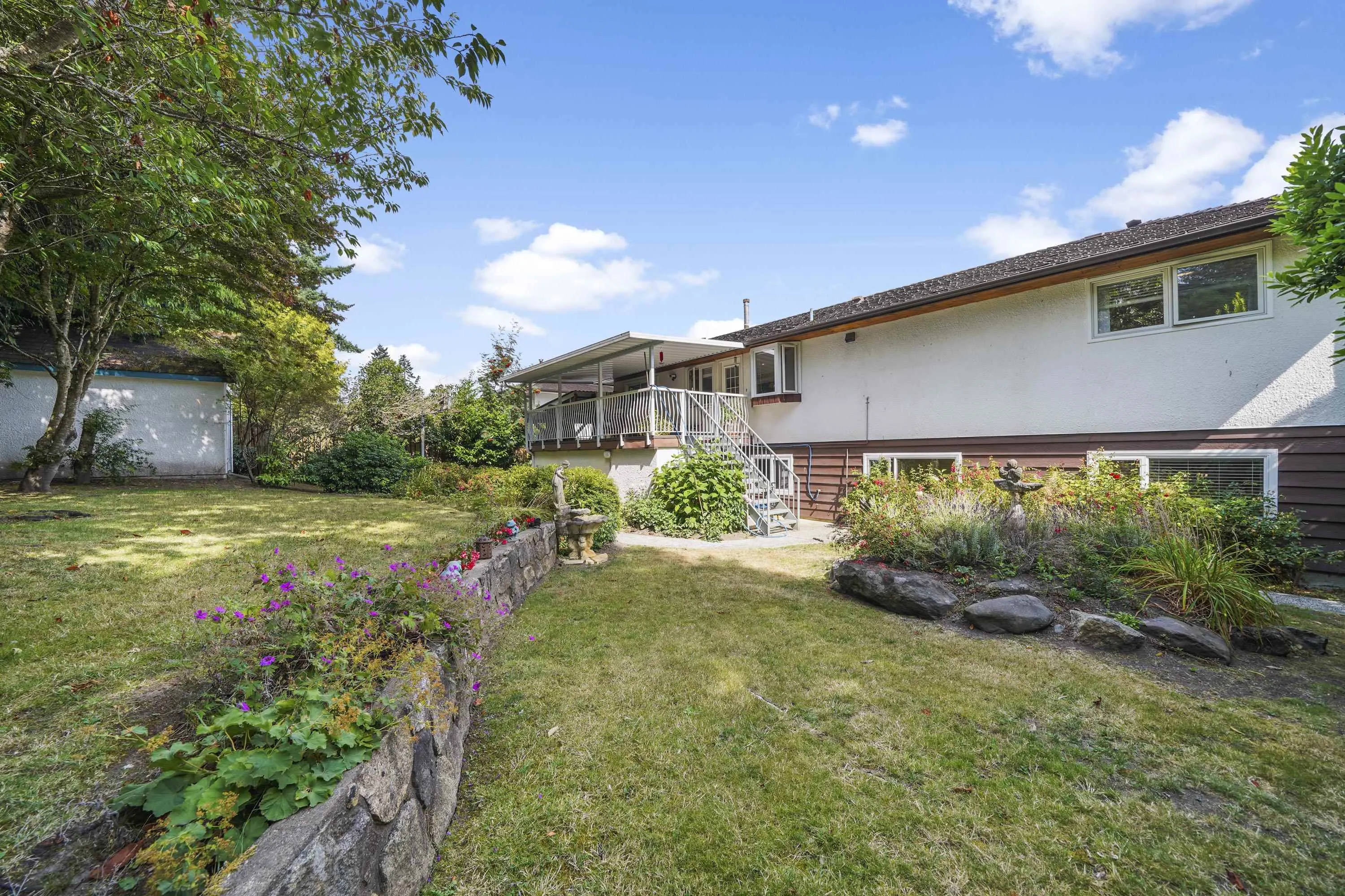 5174 Dennison Drive