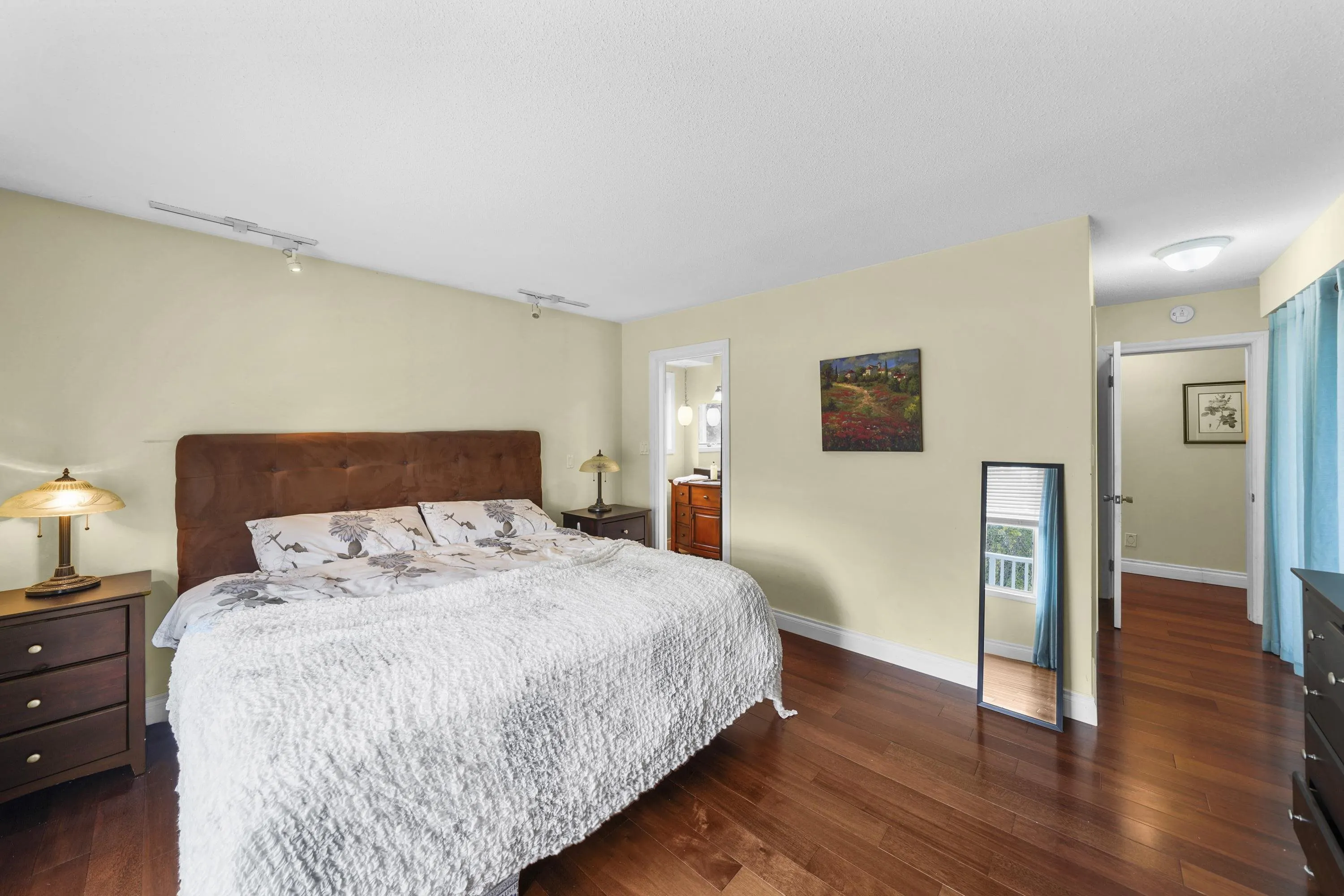 5174 Dennison Drive
