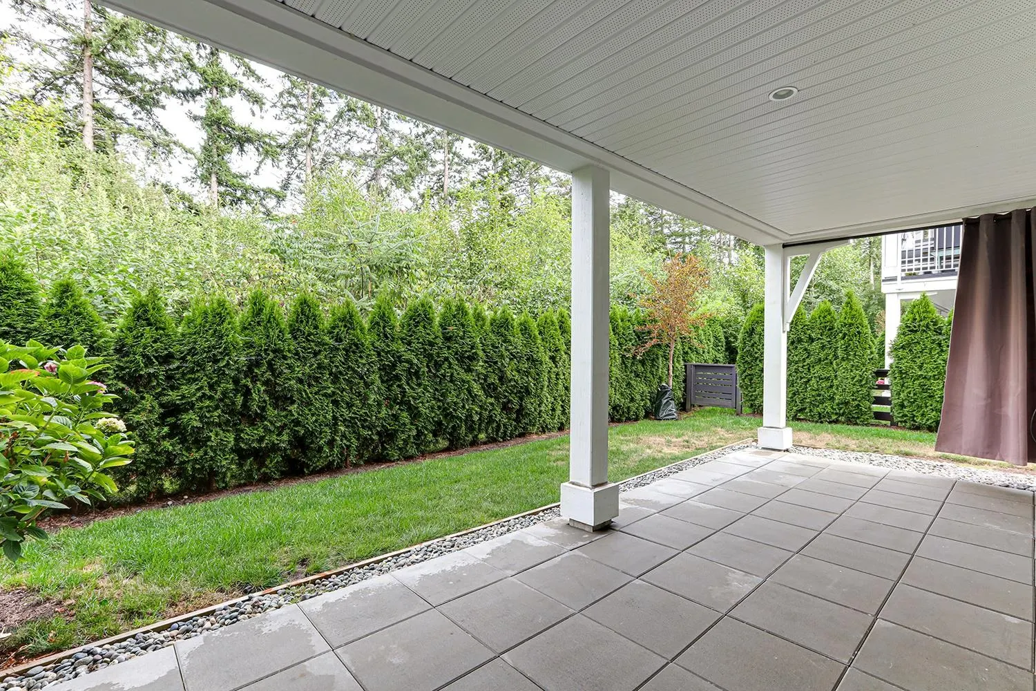 120 4638 Orca Way
