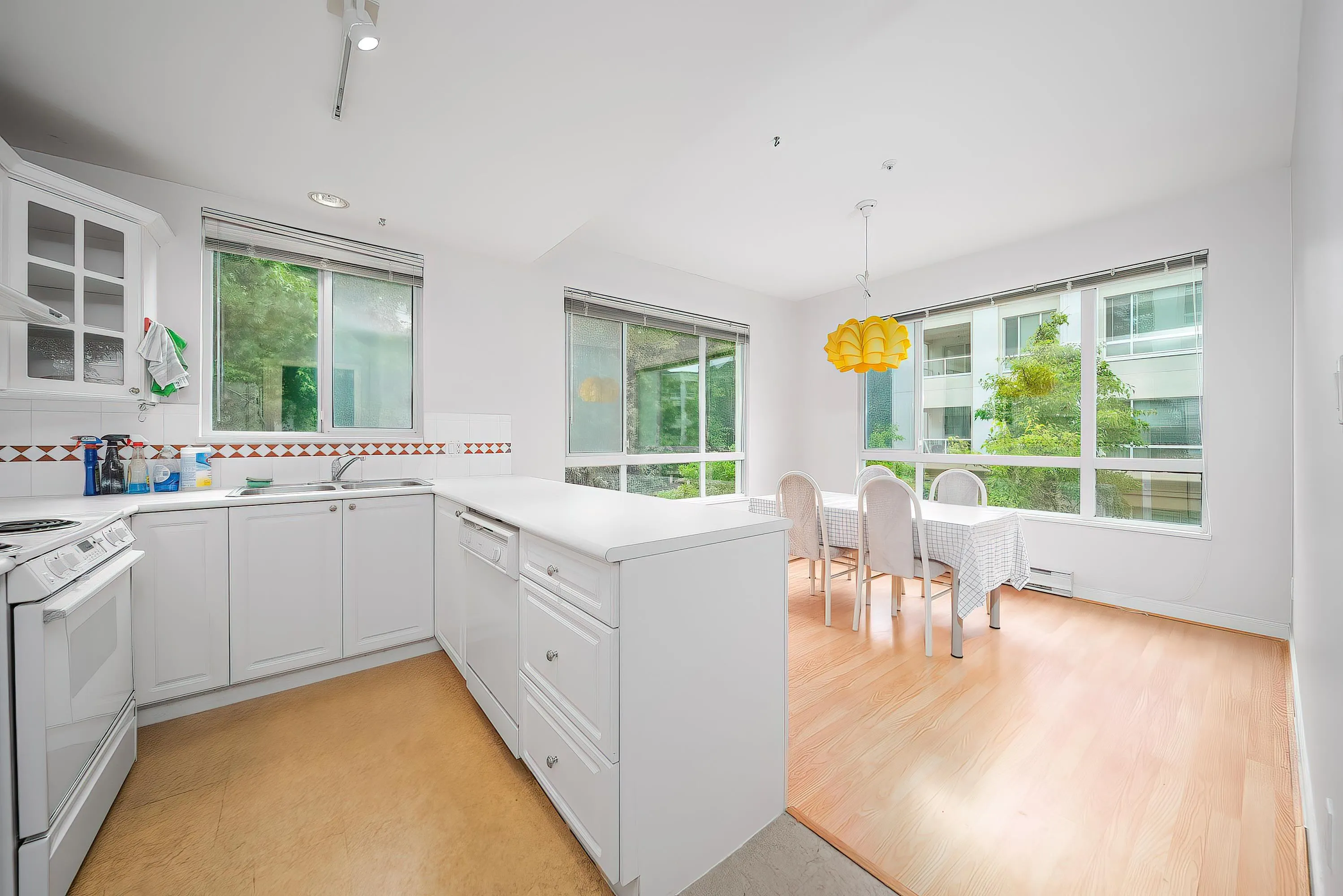 234 5735 Hampton Place