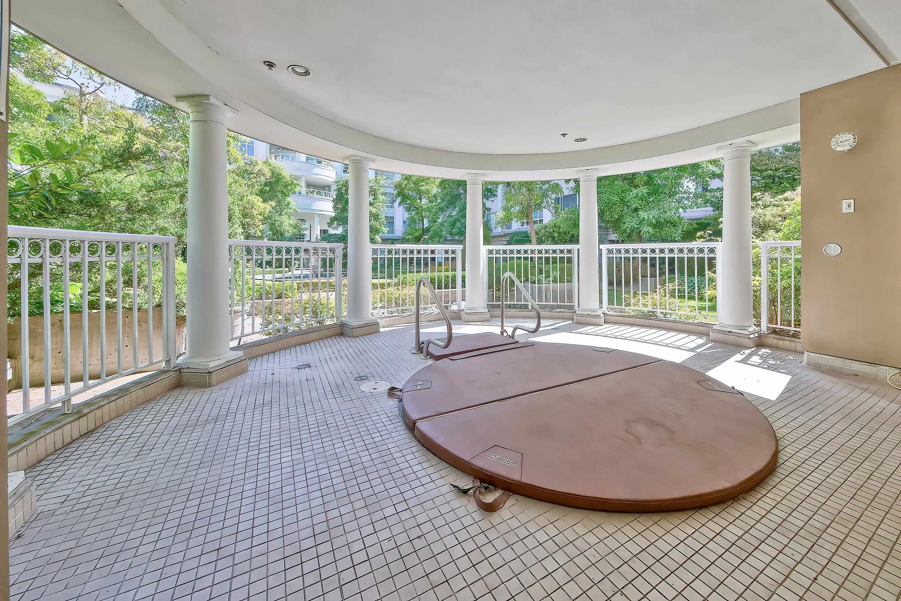 234 5735 Hampton Place