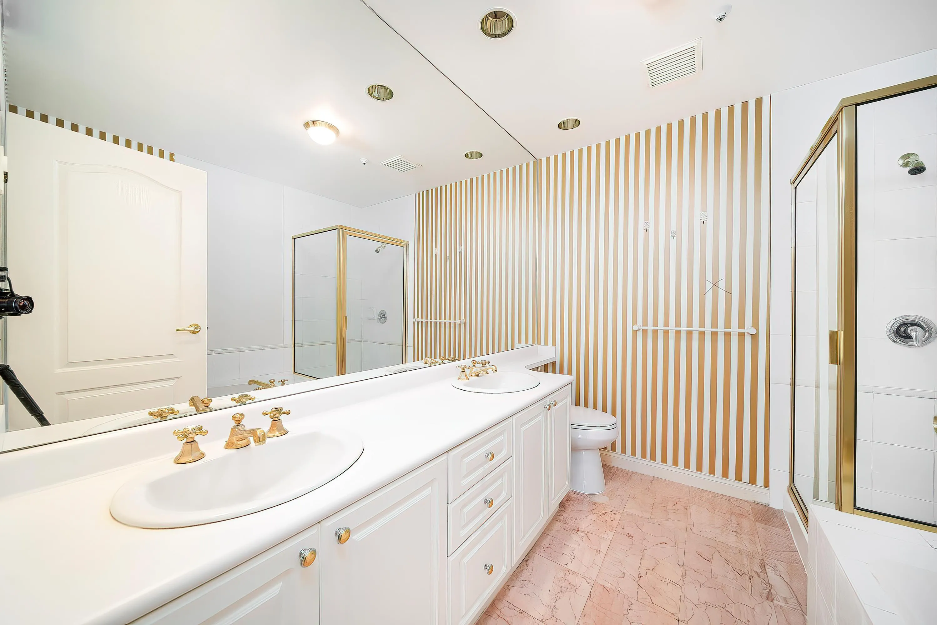 234 5735 Hampton Place
