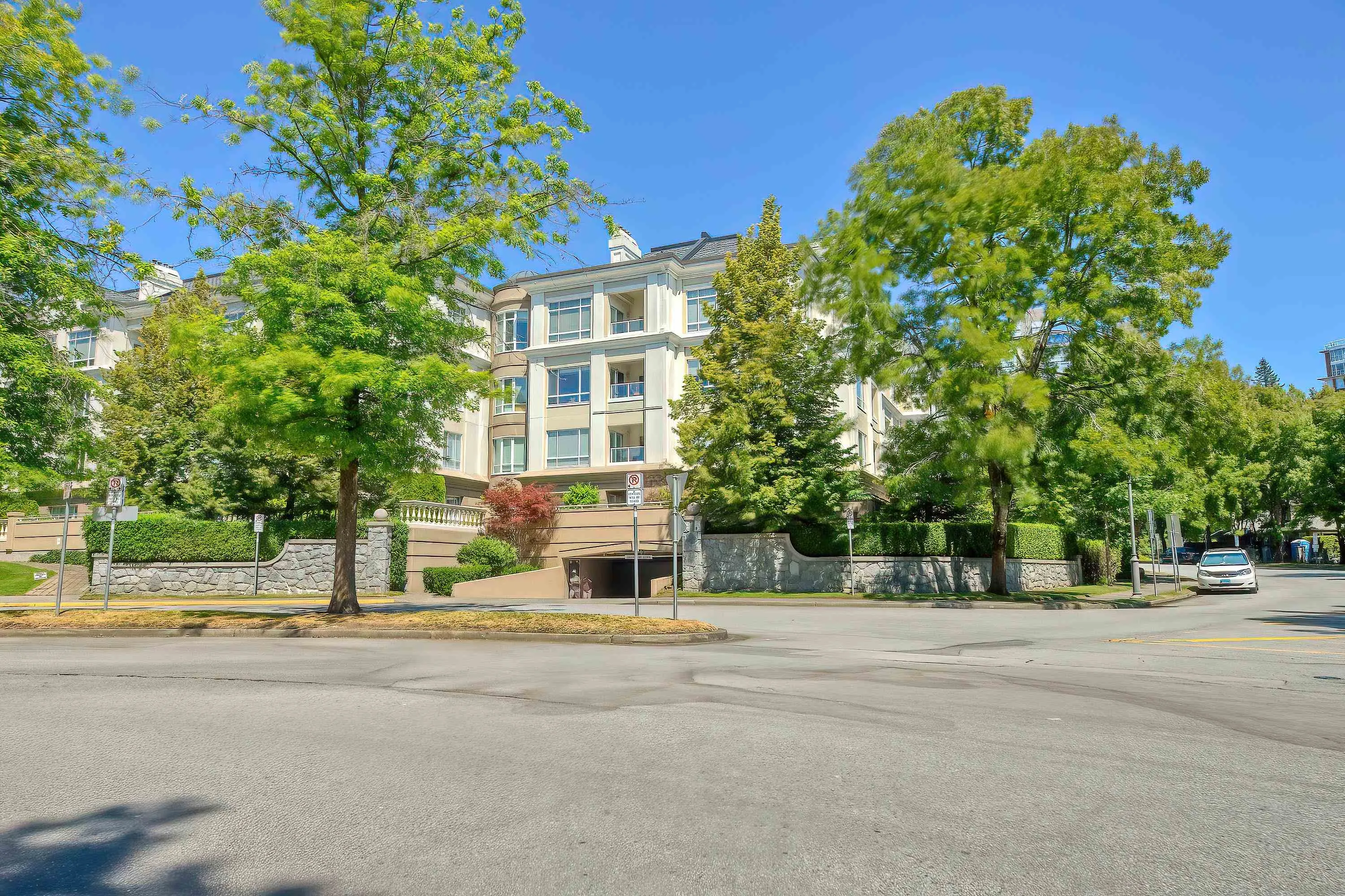 234 5735 Hampton Place