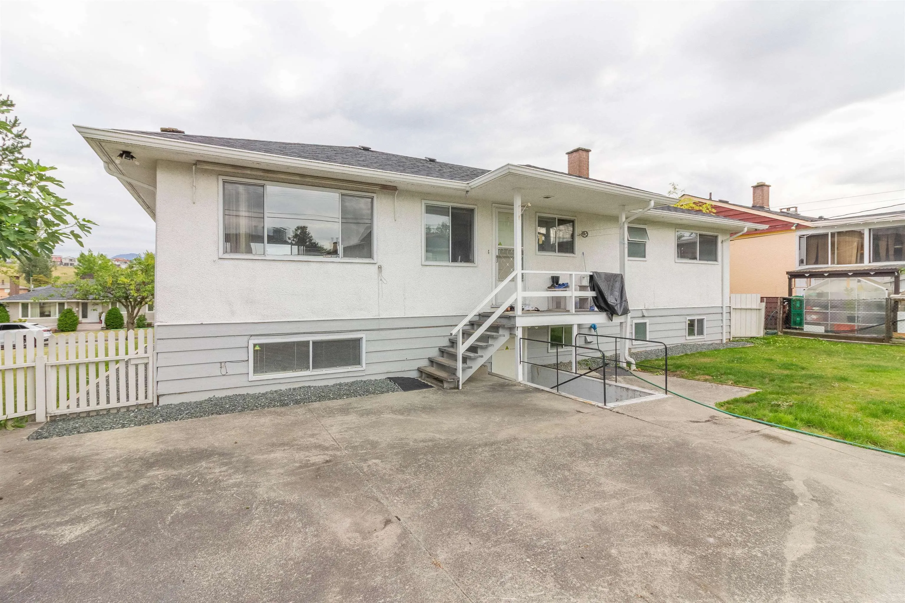 4810 Fairlawn Drive